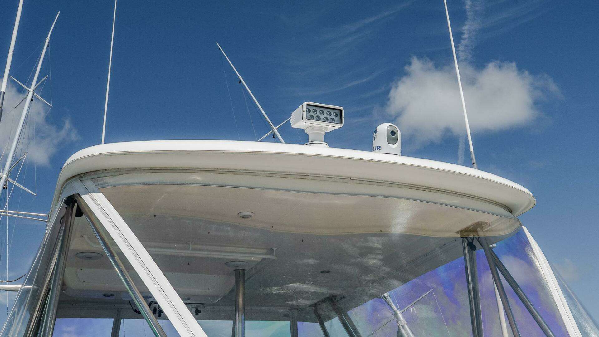 2005 Riviera 51 Flybridge - Image 12