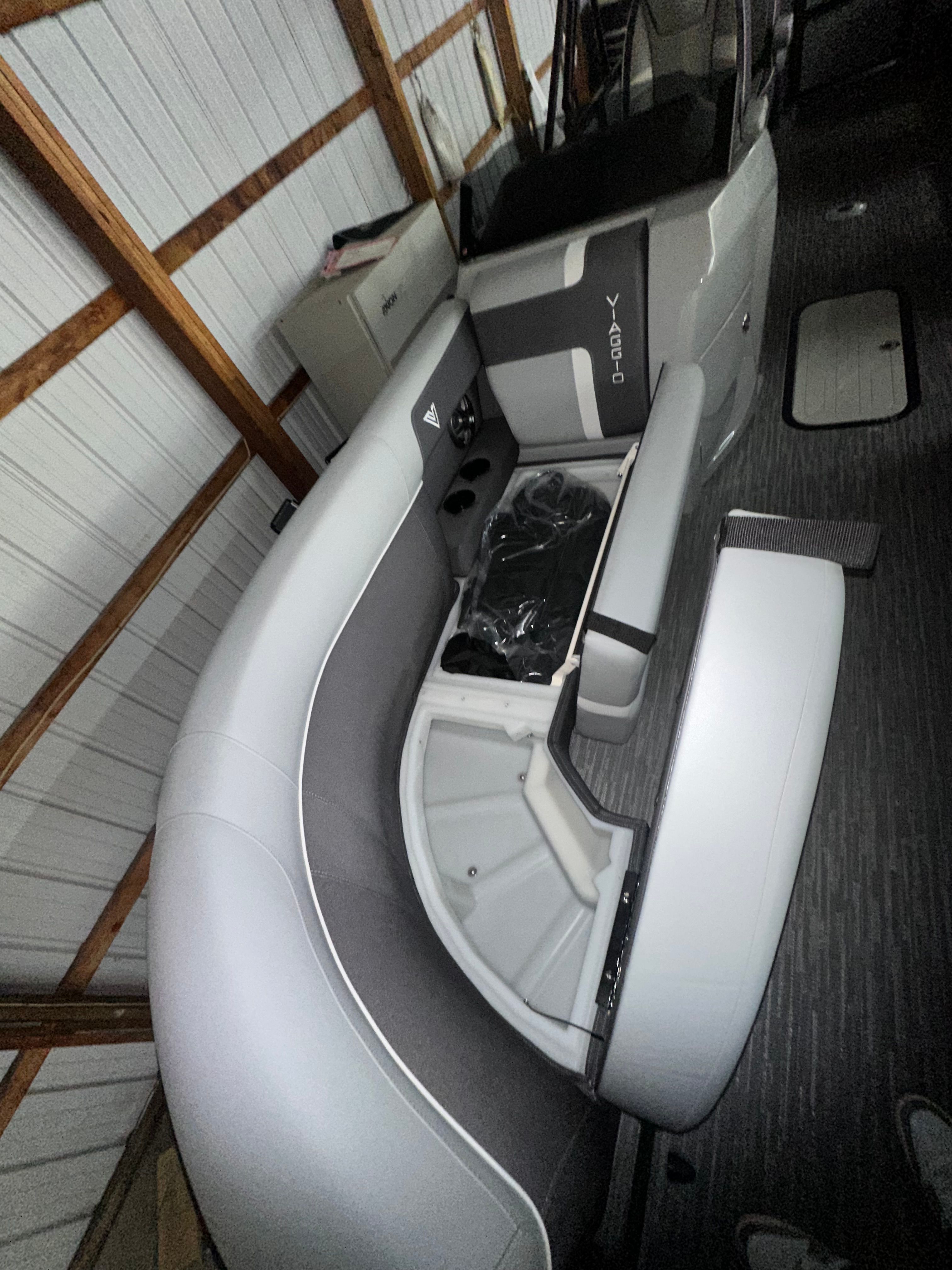 2026 Viaggio LAGO X 22Q TRITOON - 27