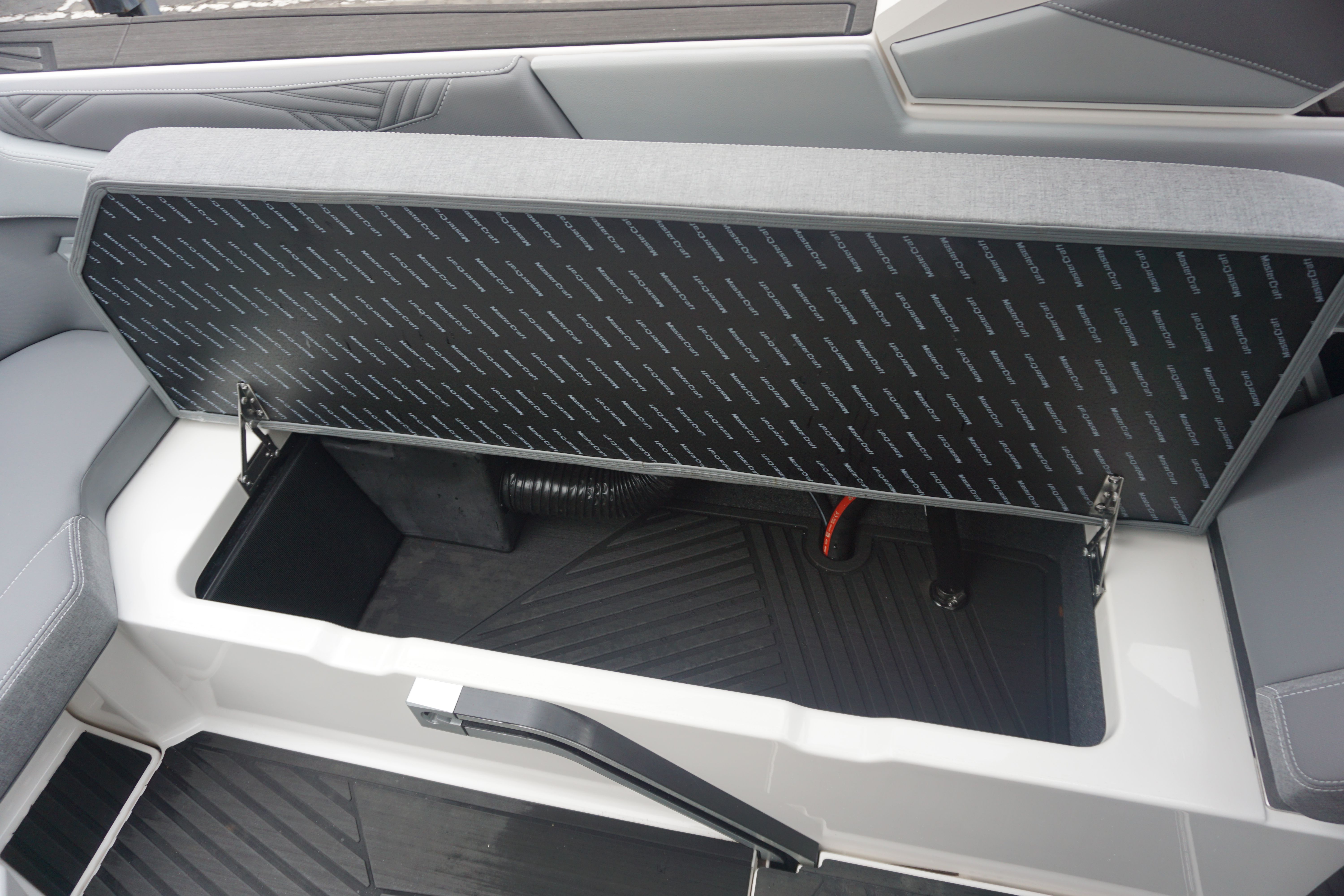 2026 MasterCraft XStar 25 - Factory Demo - 27