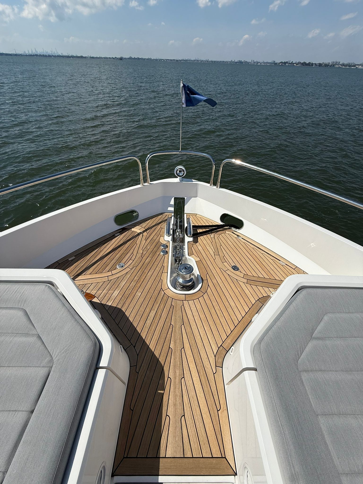 2021 Sunseeker 76 Yacht - 38