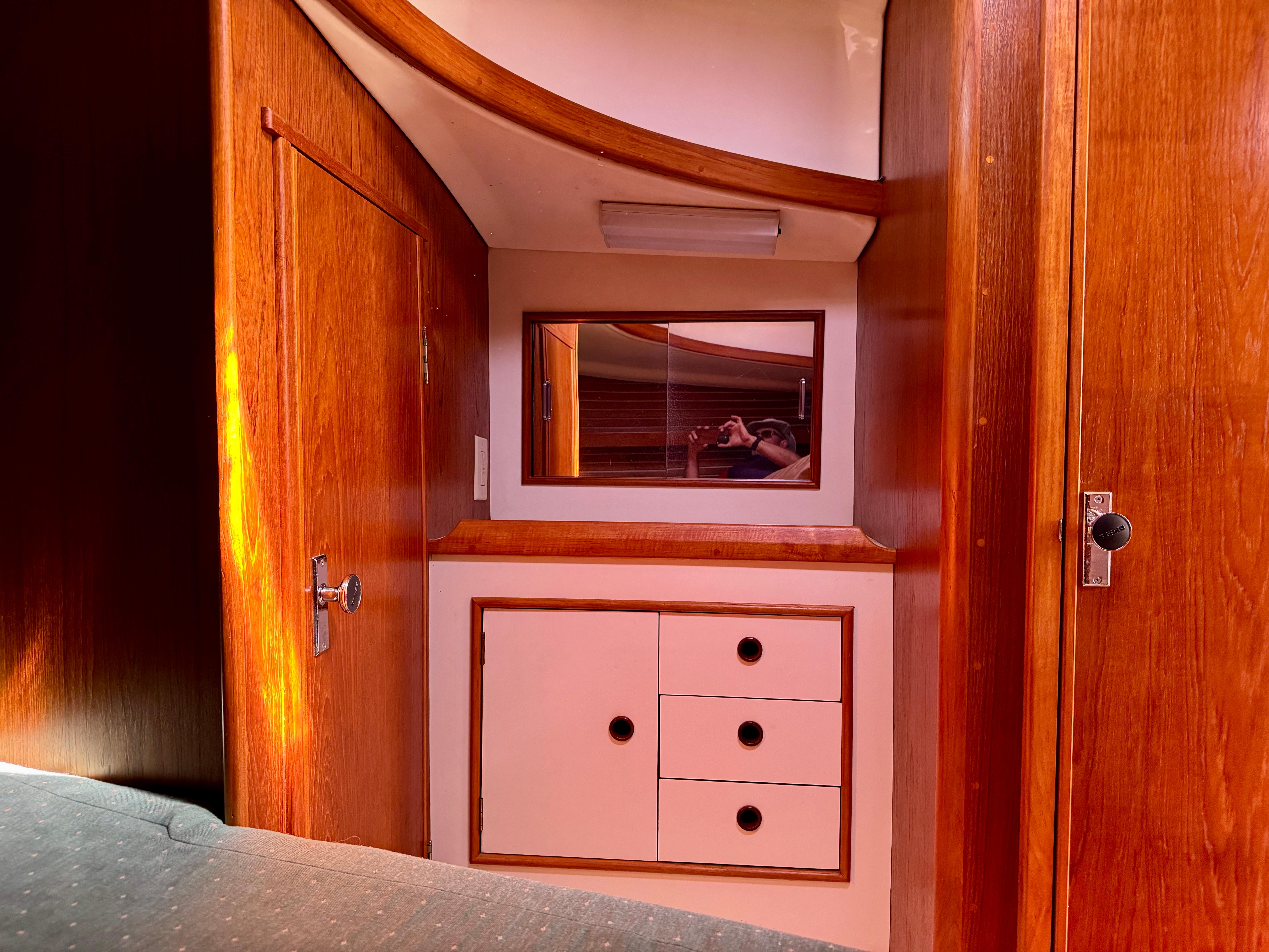 1989 Nonsuch 30 Ultra - 73
