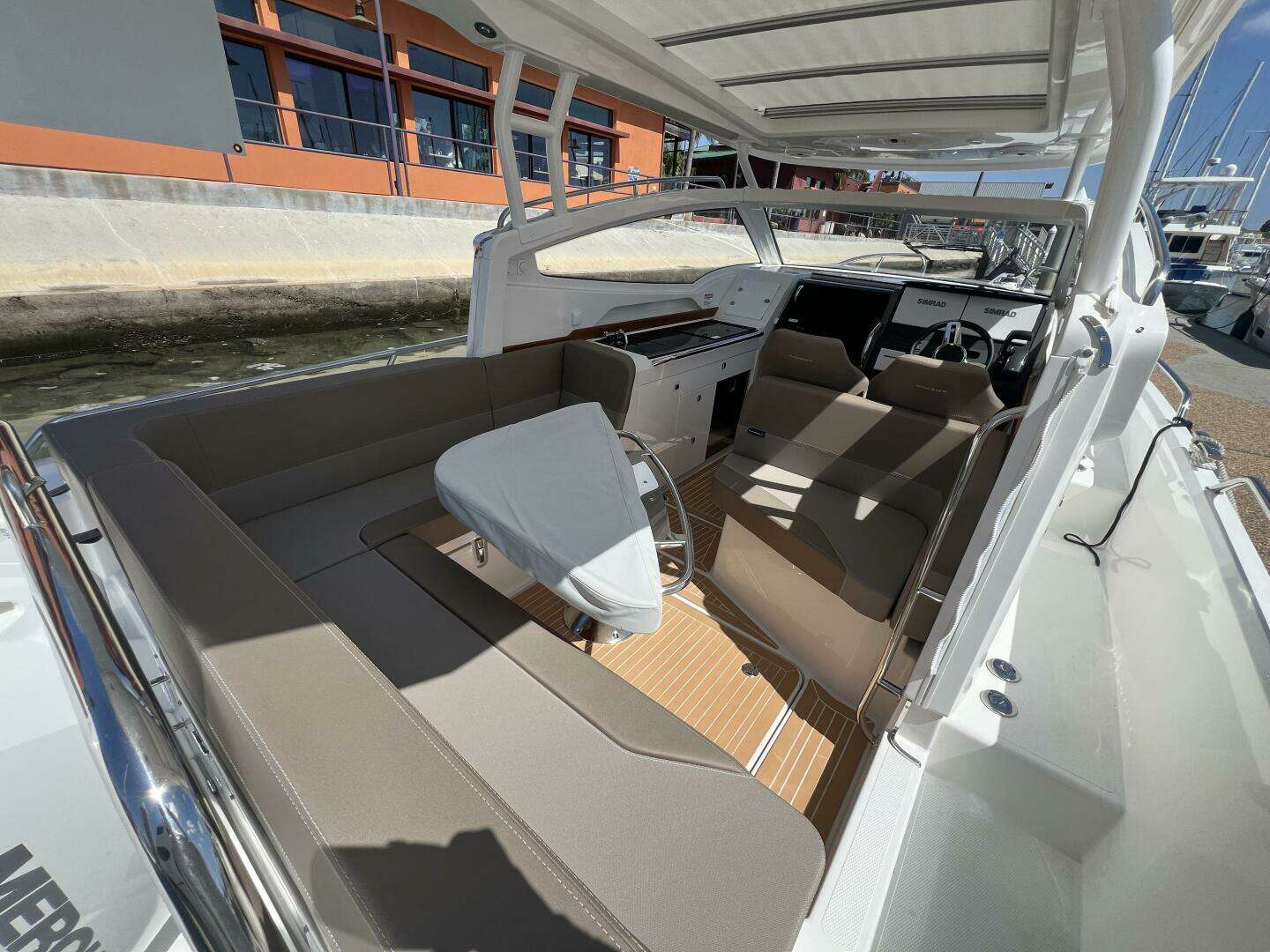2024 Nimbus W9 - Image 6