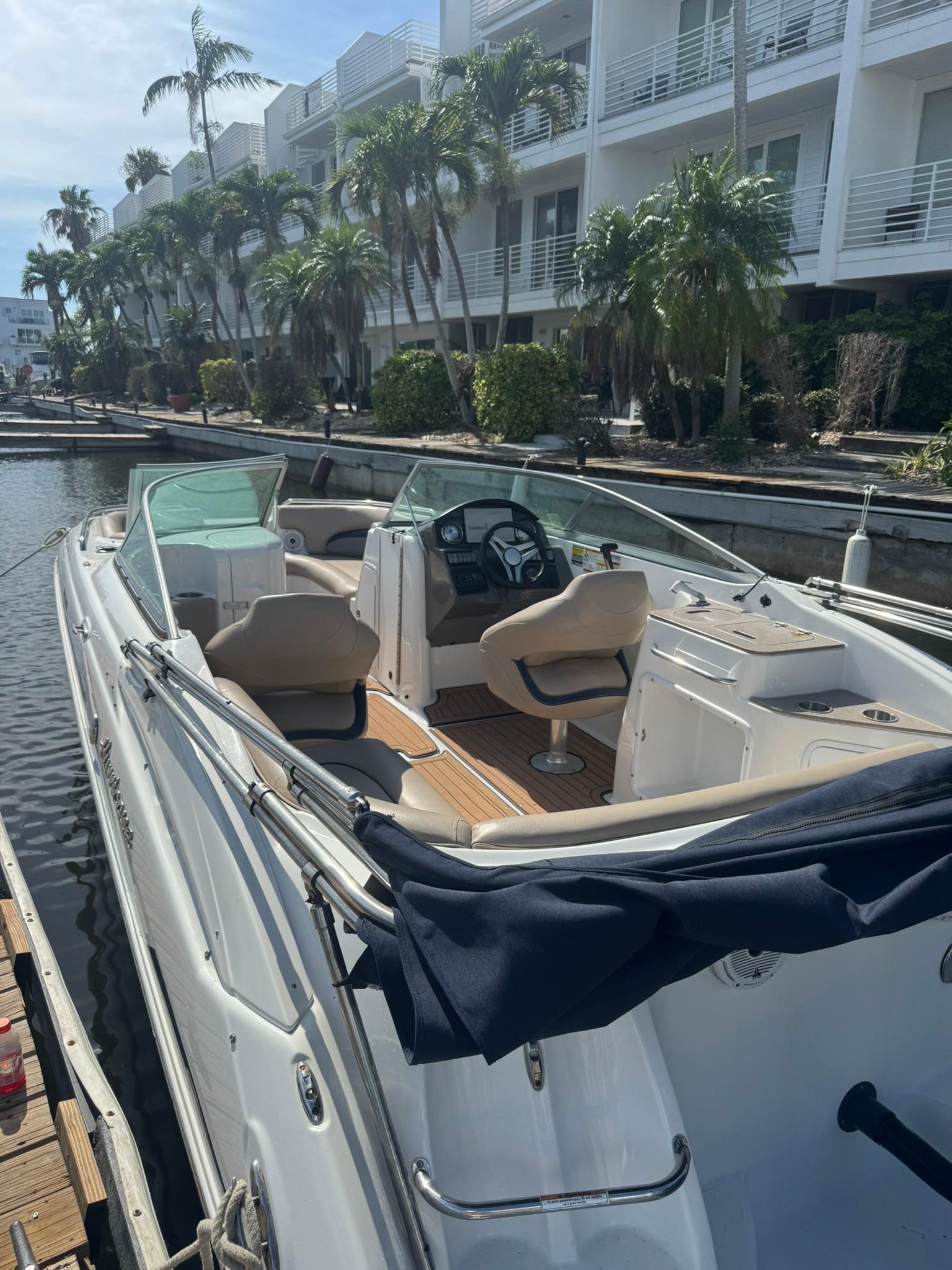 2017 Hurricane SunDeck 2400 OB - 11