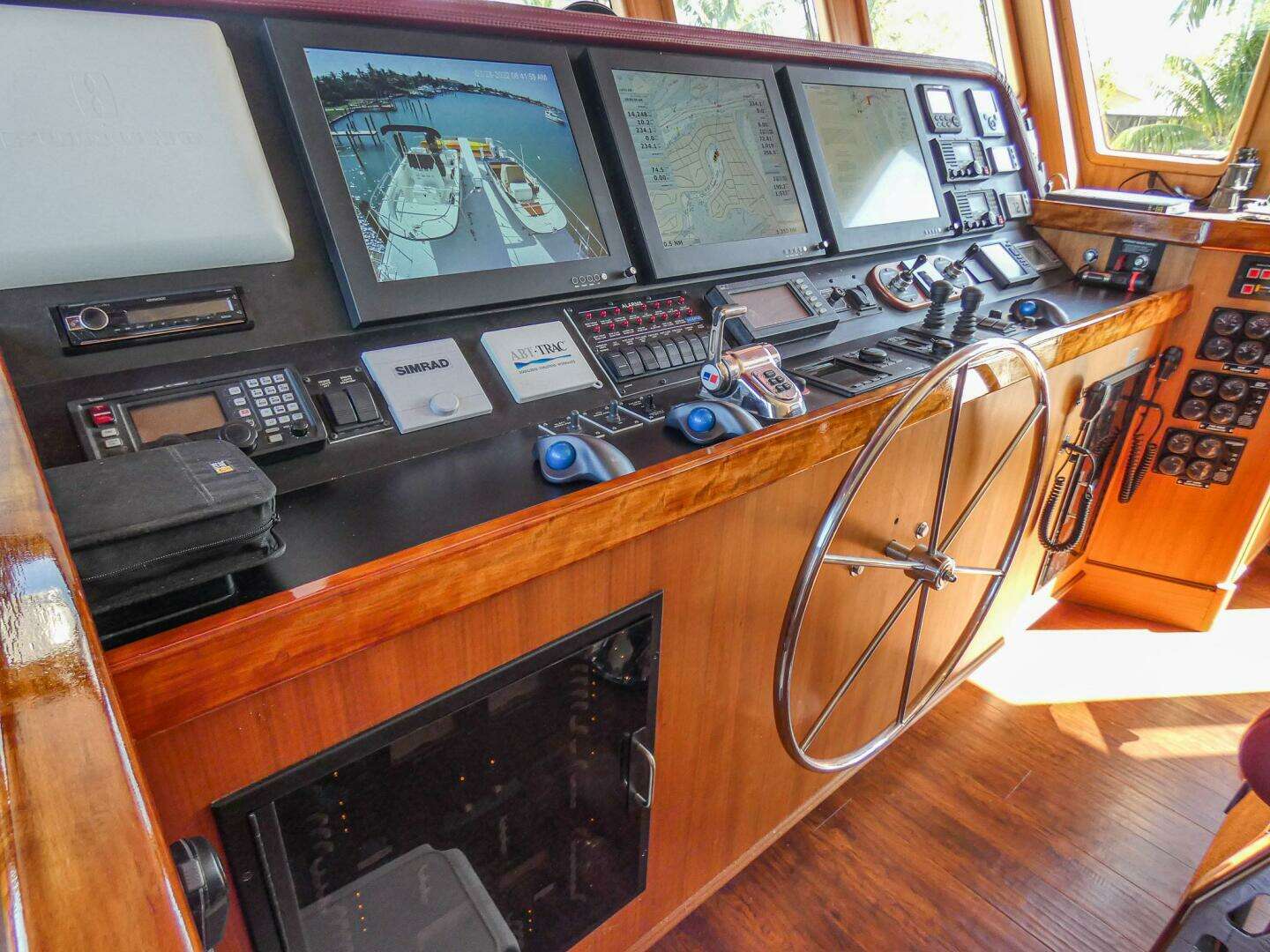 2017 Northern Marine Expedition Motor Yacht - Image 37