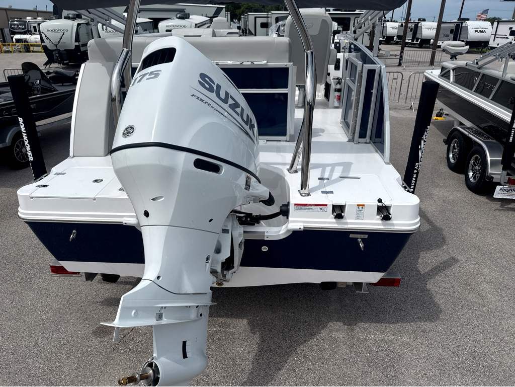 2026 Hurricane Fundeck - 6