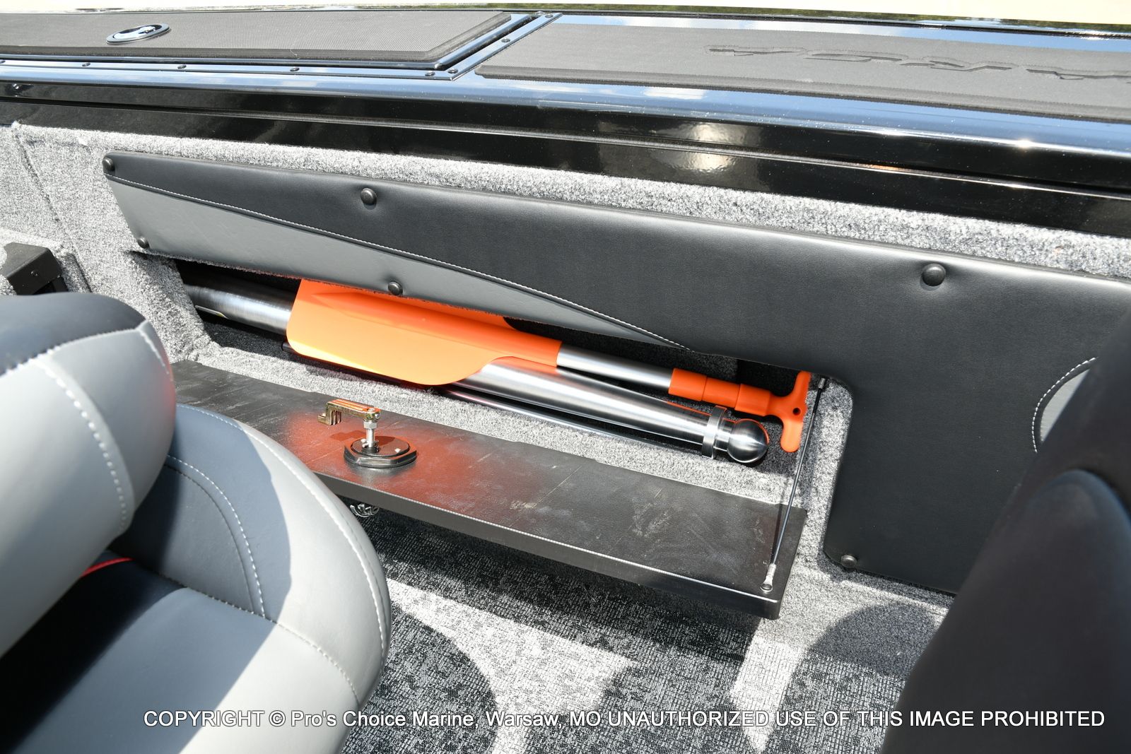 2026 Tracker Targa V-19 Combo - 86