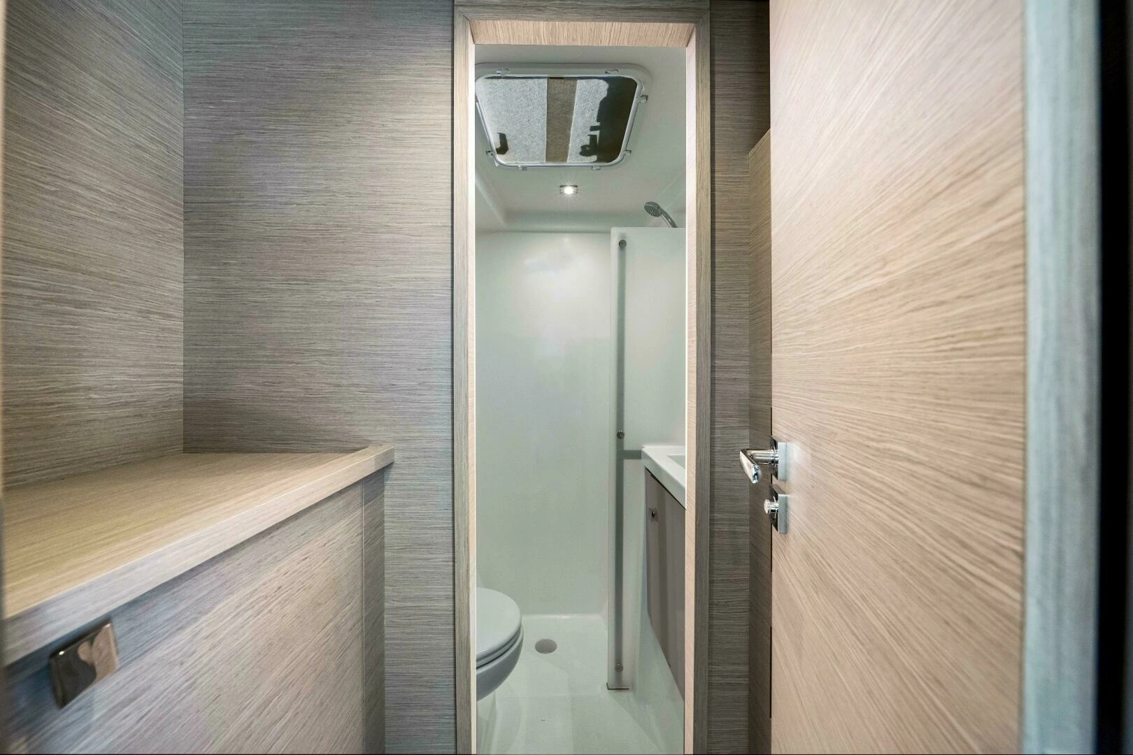 2021 Fountaine Pajot MY4.S - Image 31