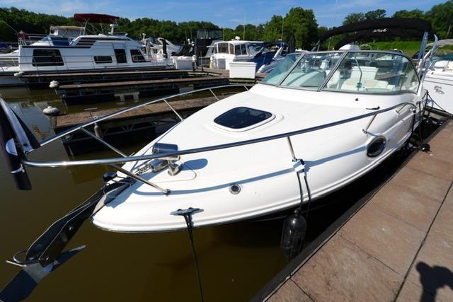 2011 Sea Ray 240 Sundancer