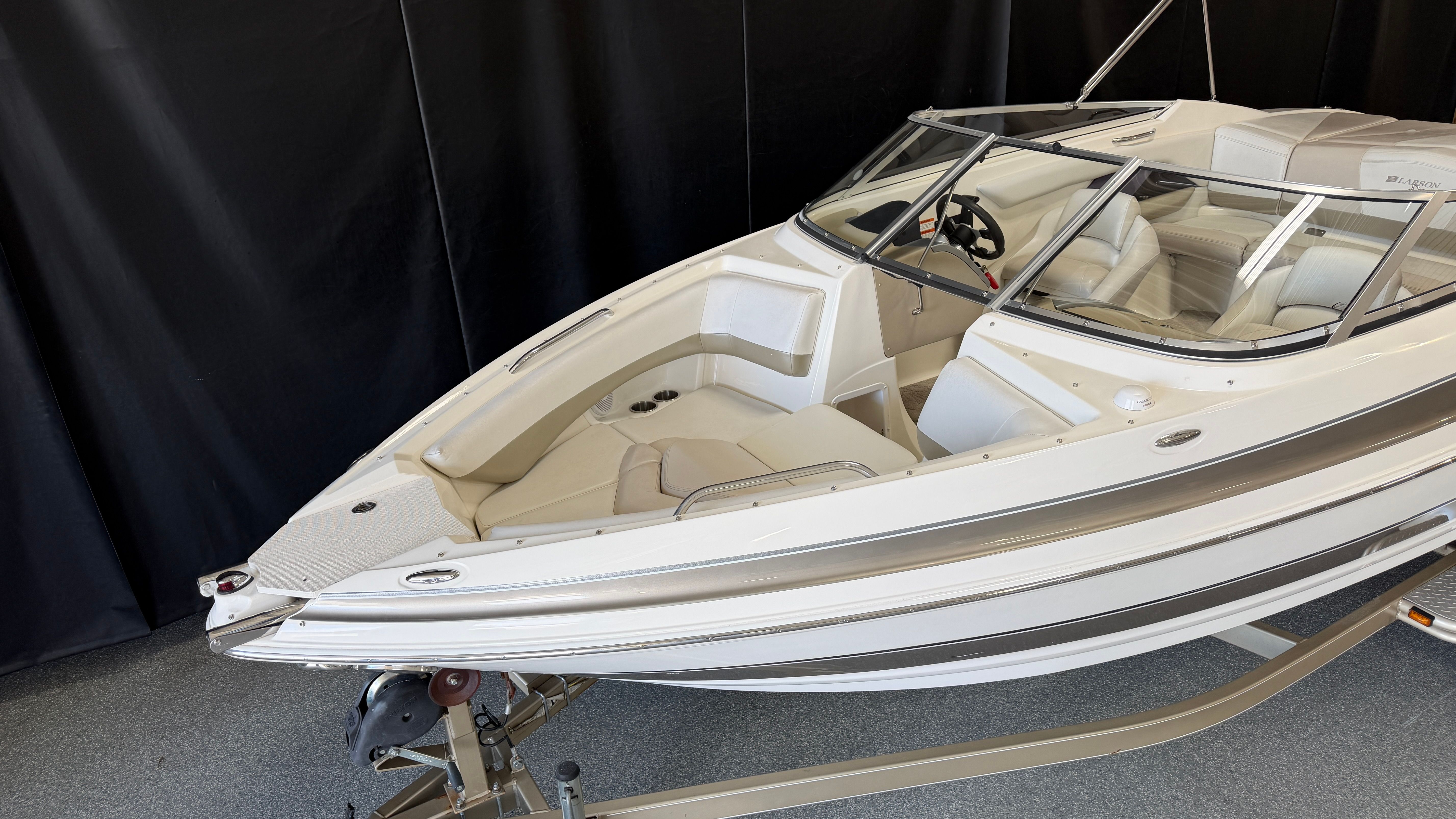 2006 Larson LXI228 - 5