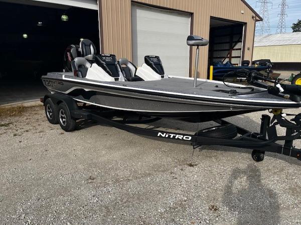 2025 NITRO Z20 XL
