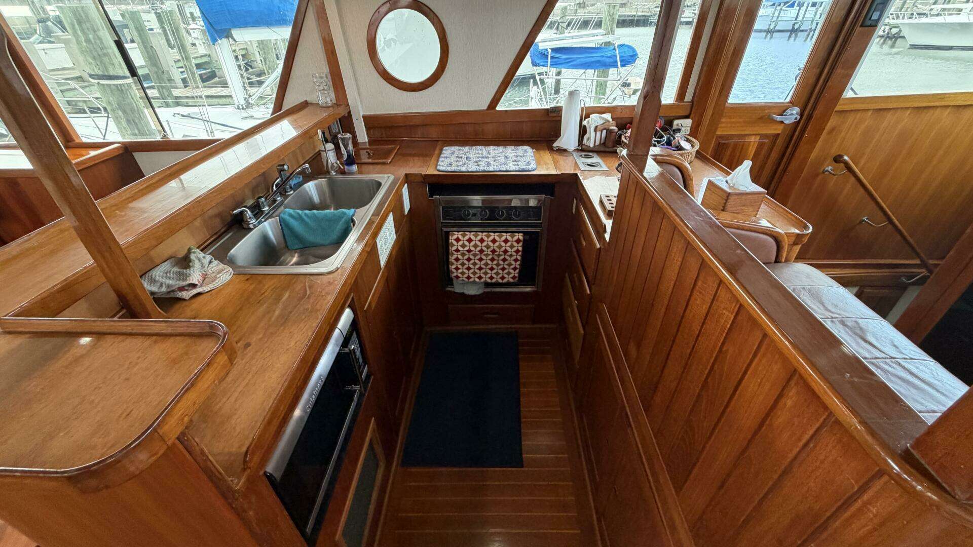 1982 Island Gypsy — - Image 48