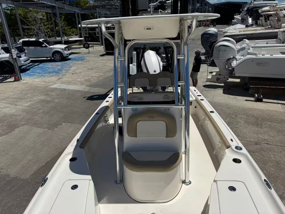 2018 Key West 230 Bay Reef - 12
