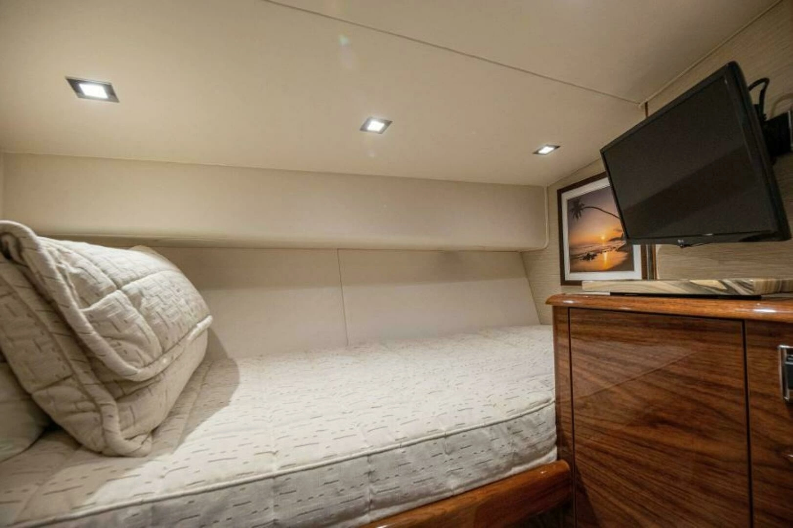 2023 Viking 64 Convertible - Image 31