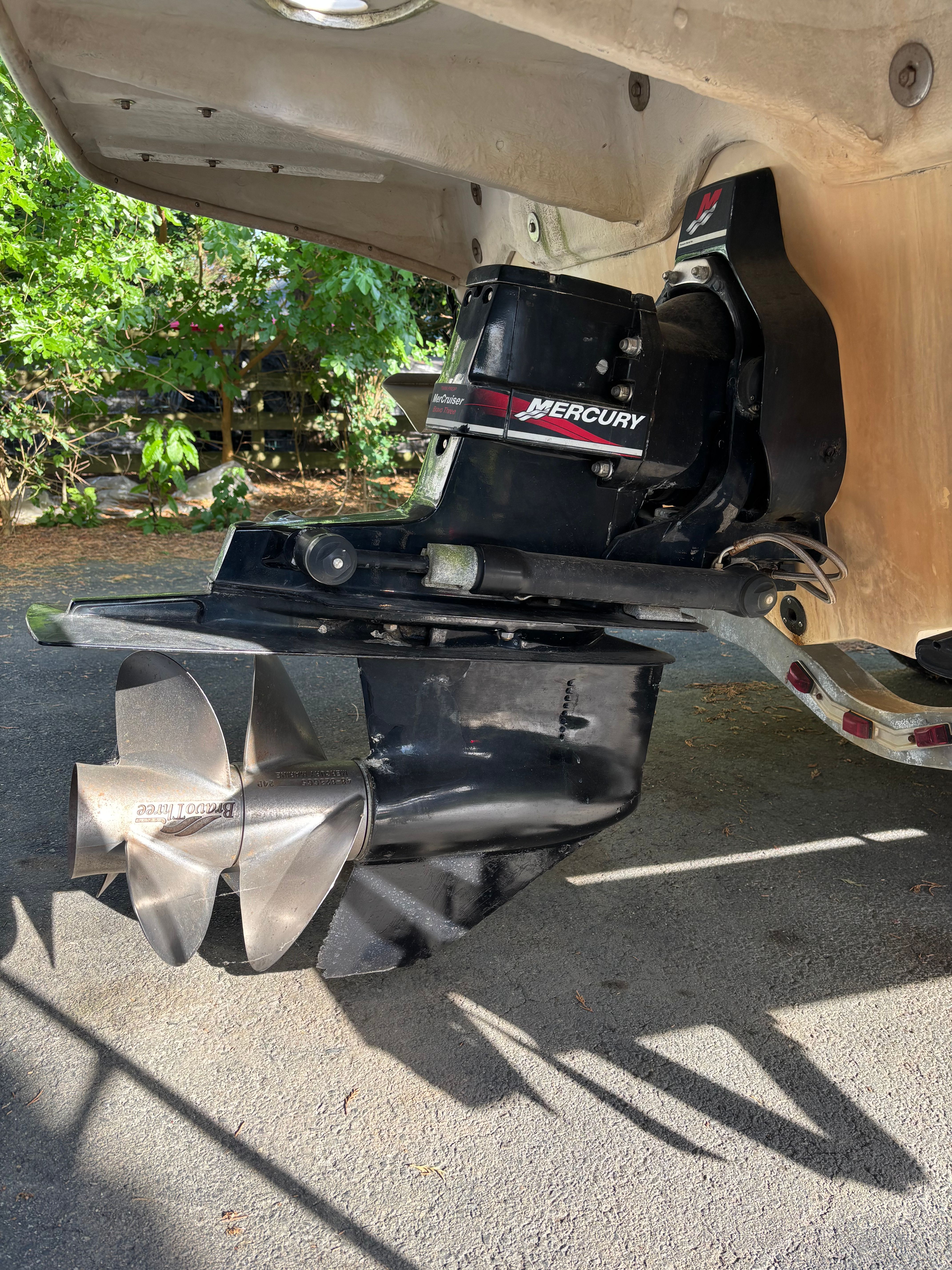 Mercury drive of a 2001 Sea Ray 245 Weekender.