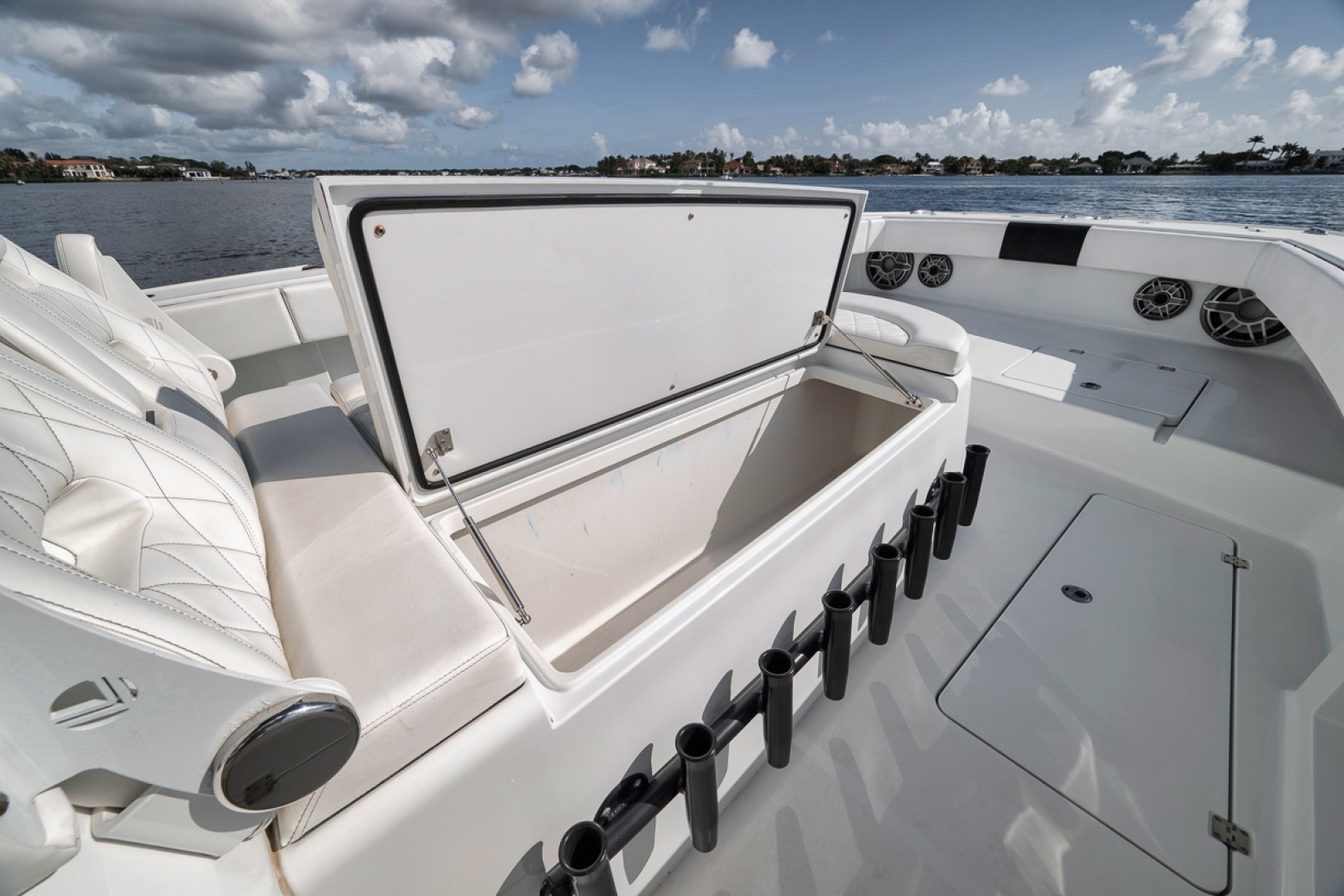 2020 Freeman 42LR - Image 23