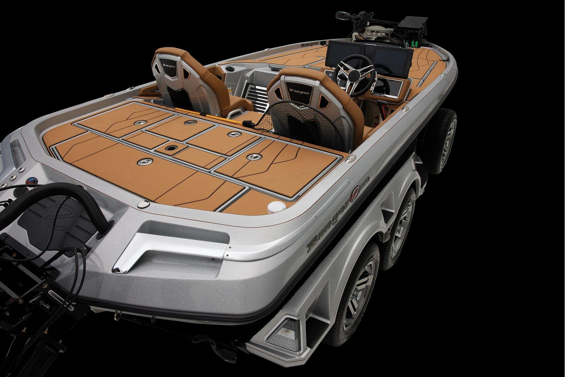 Manufacturer Provided Image: 2026 Ranger Z520R Ultra boat interior with advanced dashboard and seating.