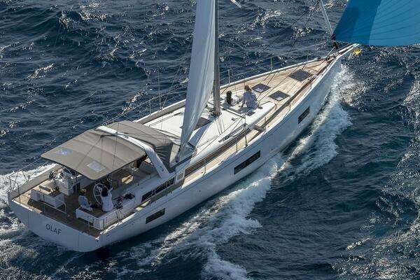 2025 Beneteau Oceanis Yacht 54