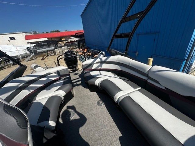 2023 Godfrey Marine Aqua Patio 250 Express - 11