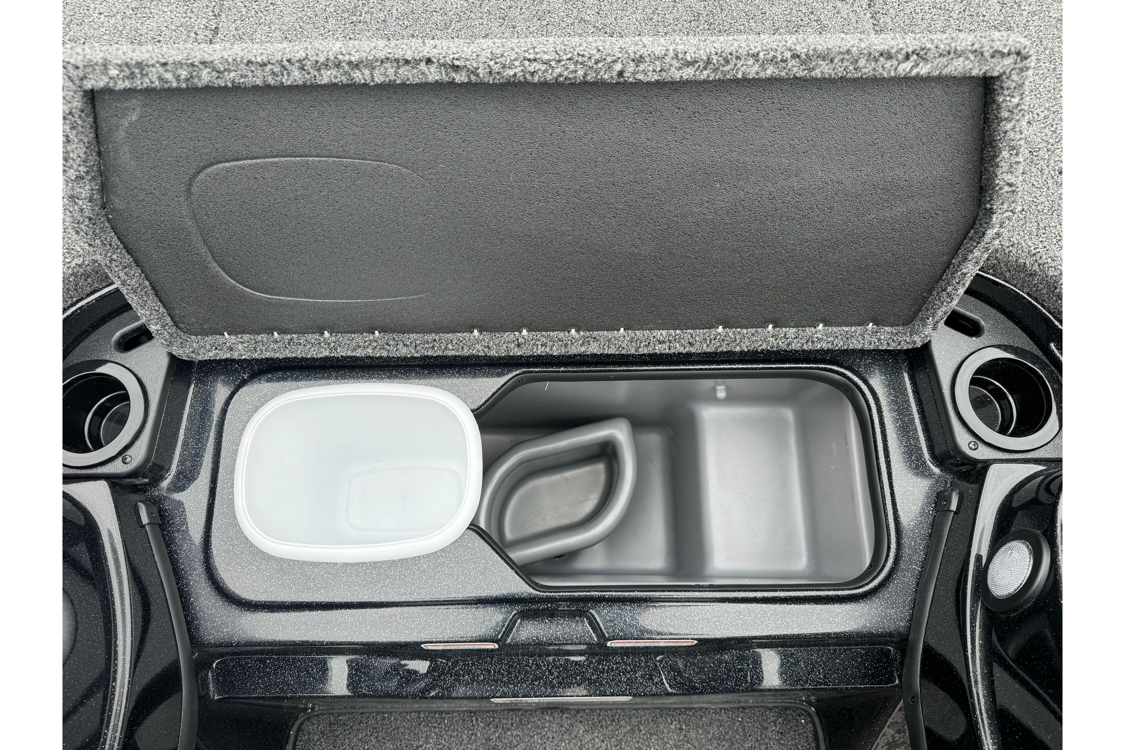 2026 Nitro Z20 XL Pro storage compartment with open lid and cup holders.
