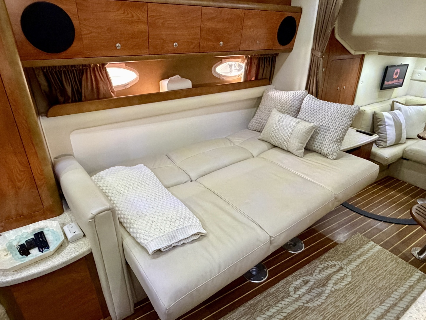 2007 Rinker 350 Express Cruiser - Image 57