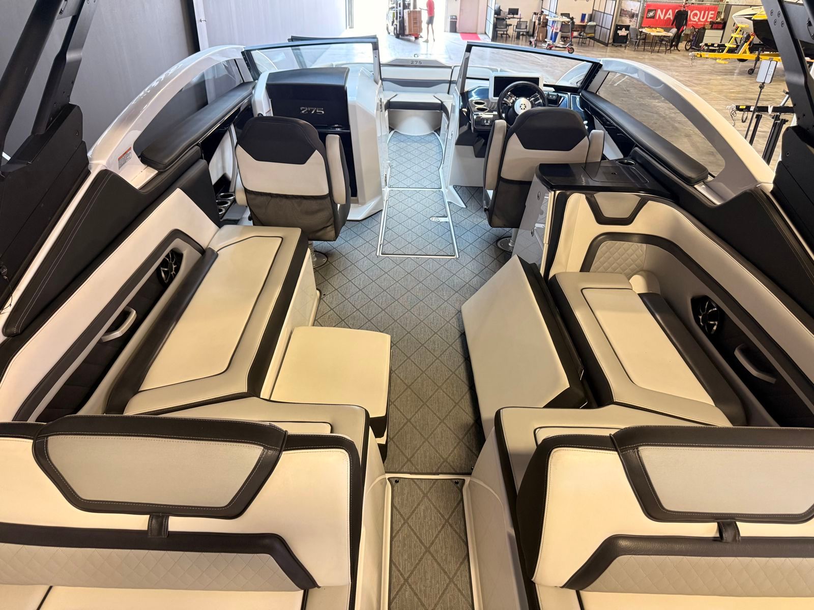 2020 Yamaha Boats 275SE - 5