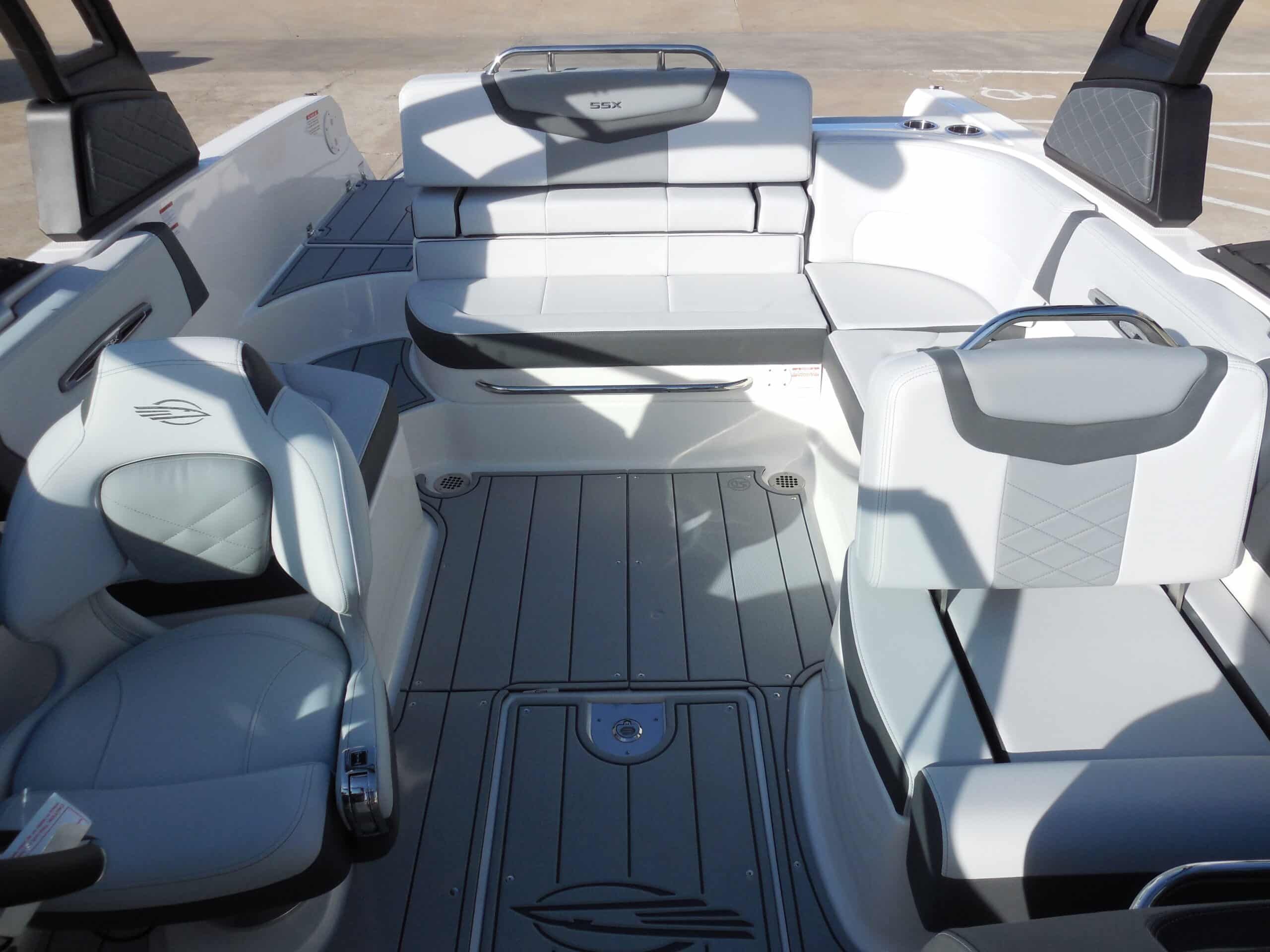 2026 Chaparral 247 SSX - 14