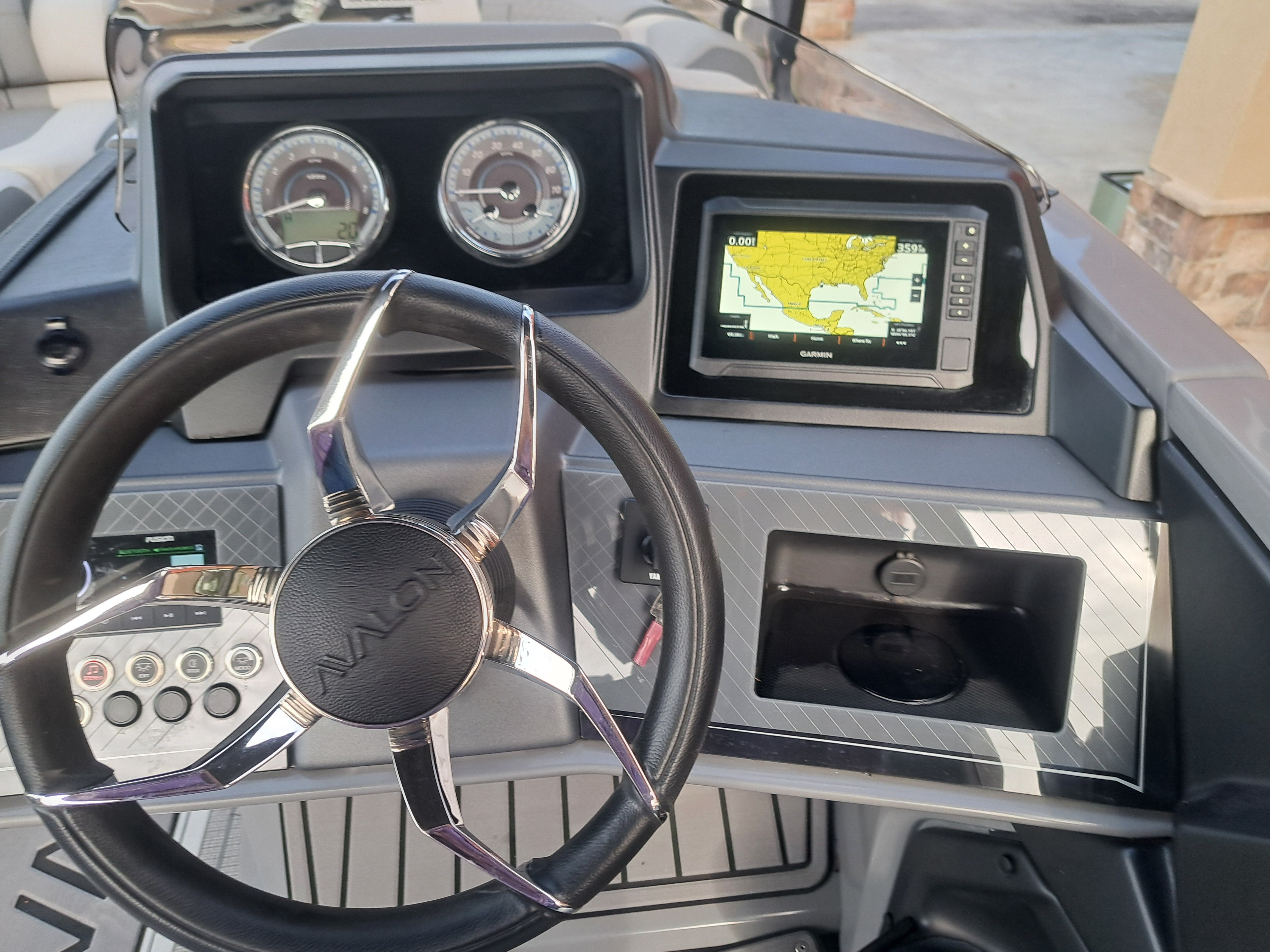 2025 Avalon Catalina Quad Lounge Shift - 23' - 20