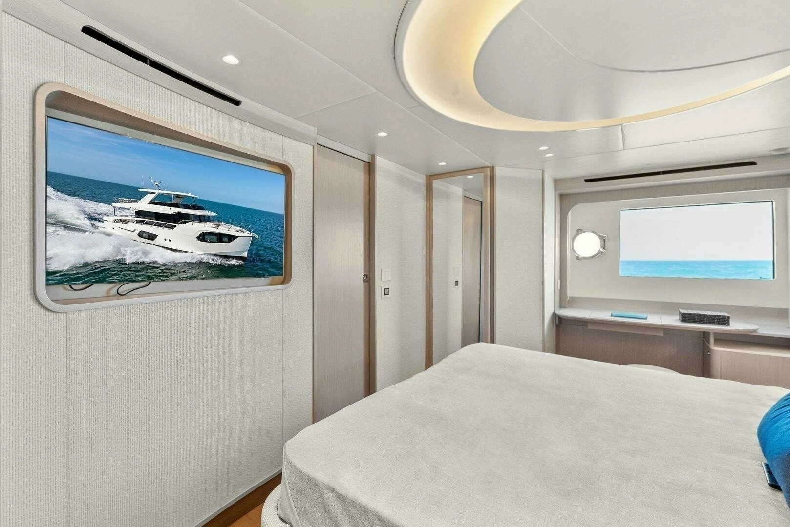 2026 Absolute 70 Navetta - Image 24
