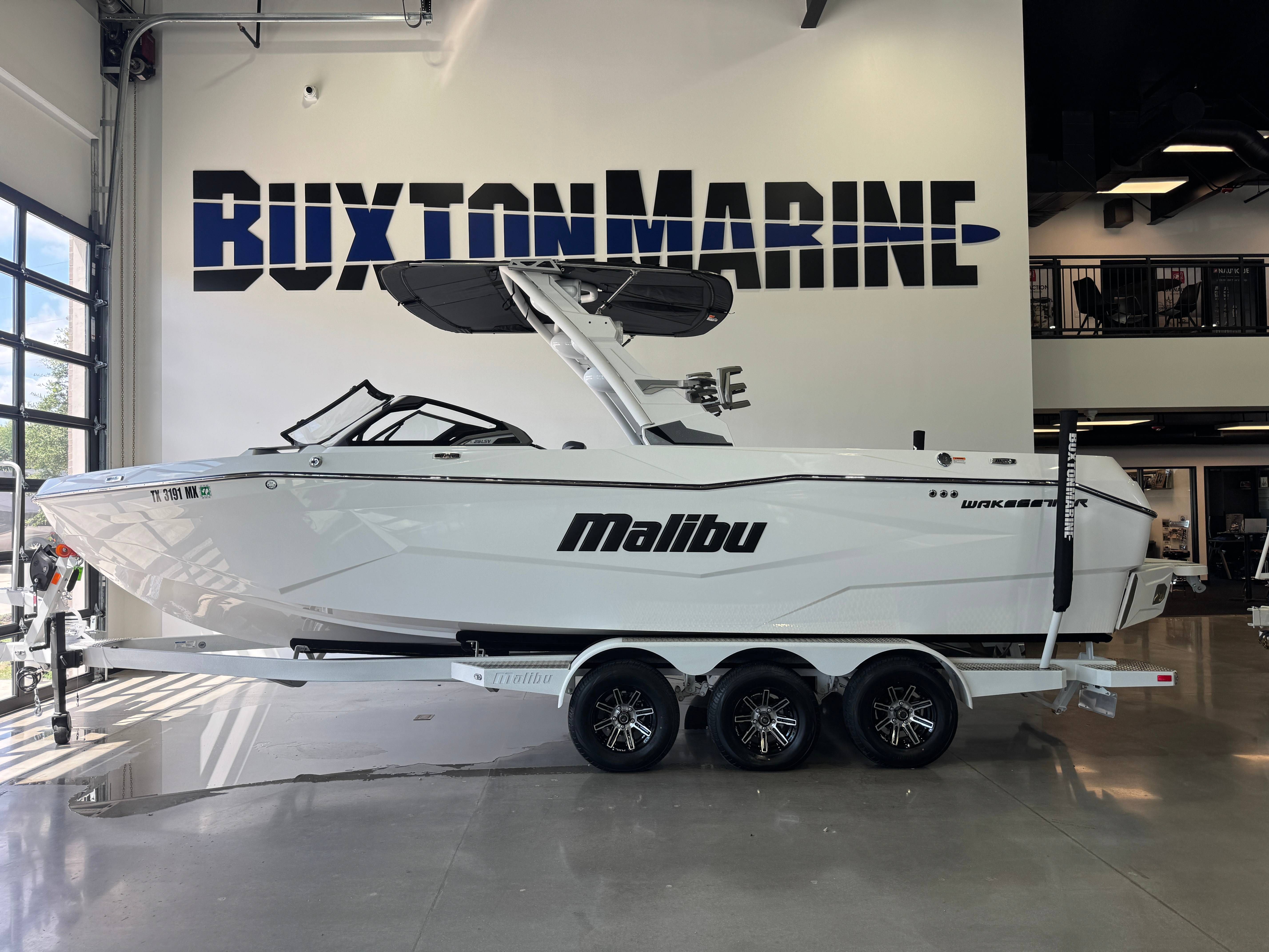 2026 Malibu Wakesetter 25 LSV - 4
