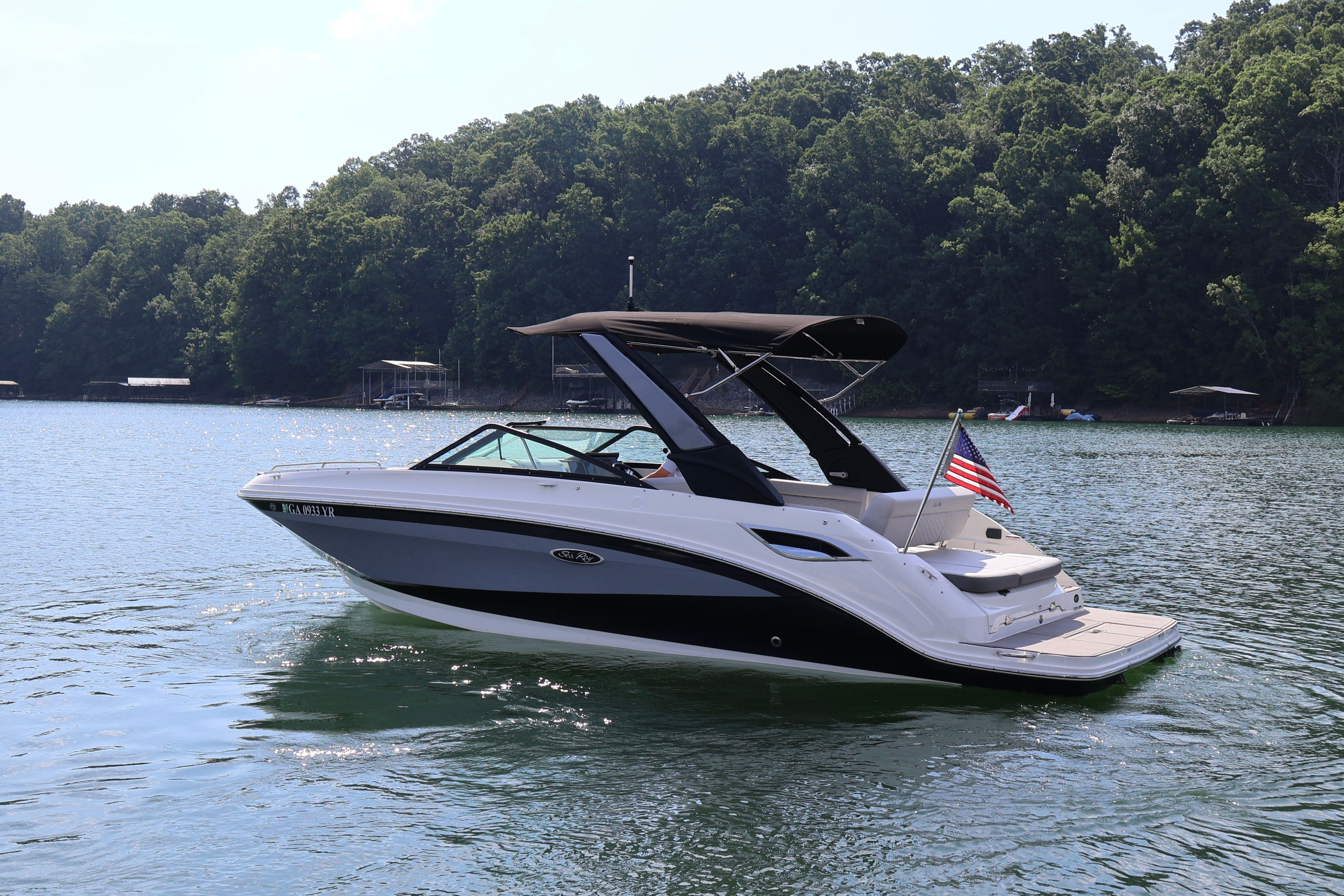 2022 Sea Ray SDX 250 - 2