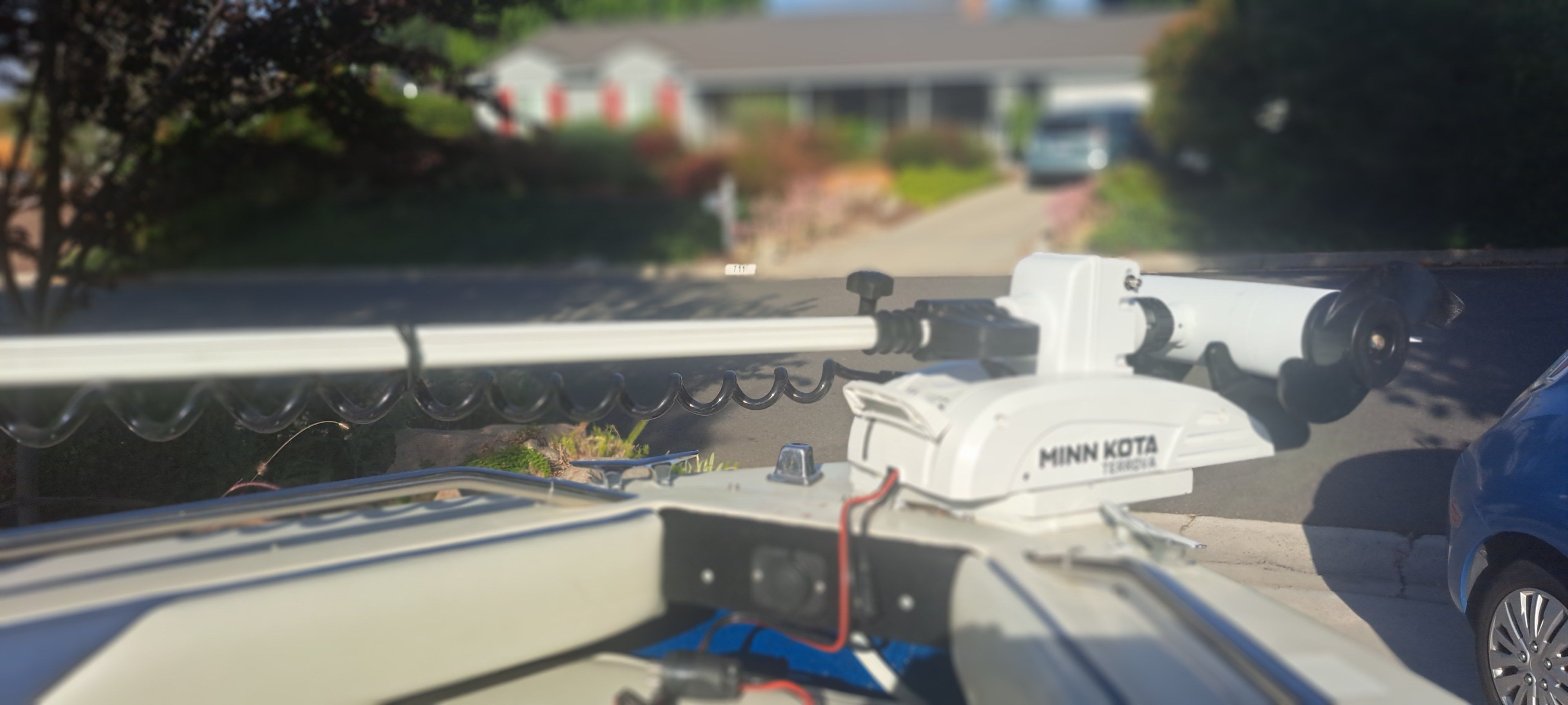 Minn Kota trolling motor on a 1988 Sea Ray Seville boat.