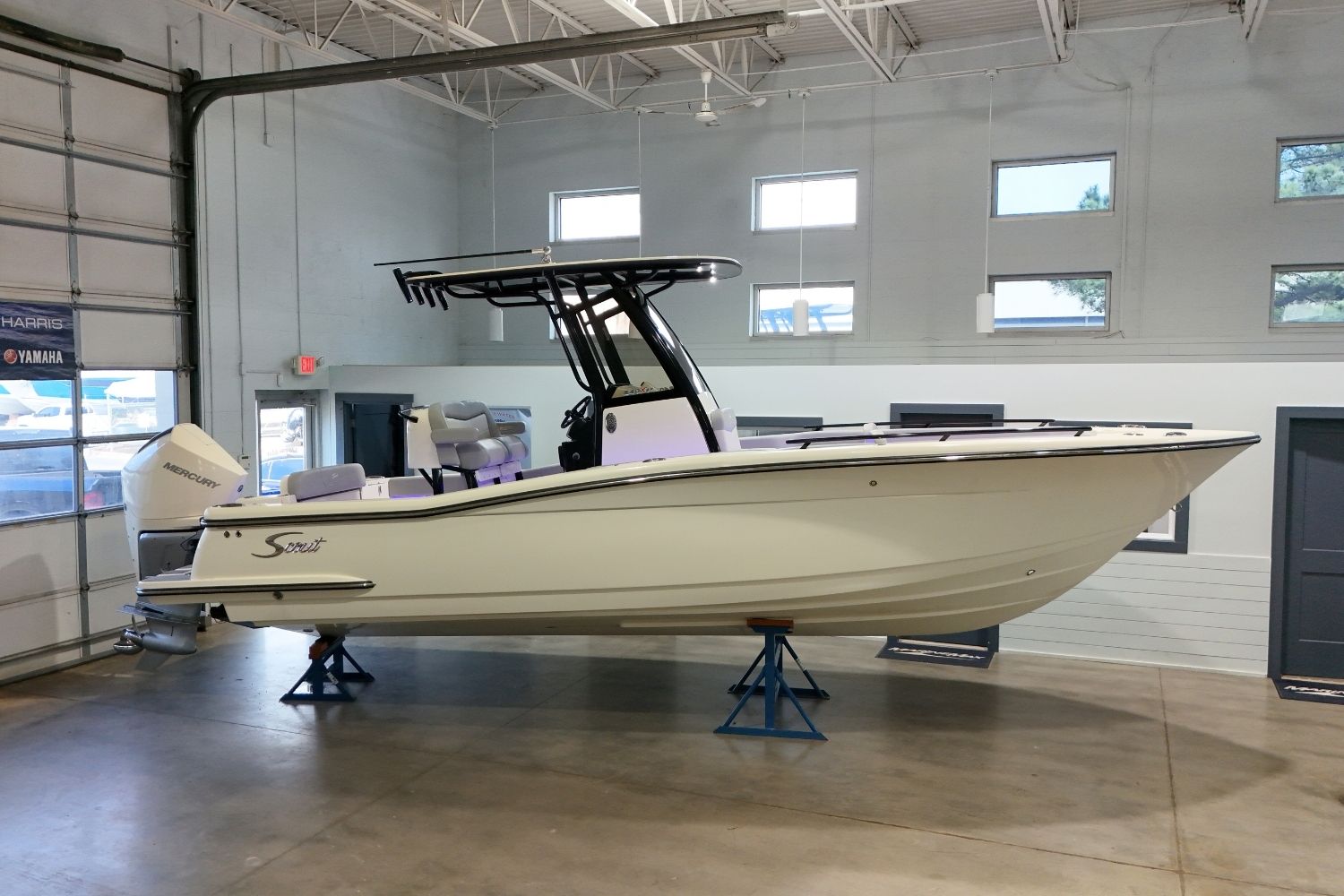 2026 Scout 240 XSF