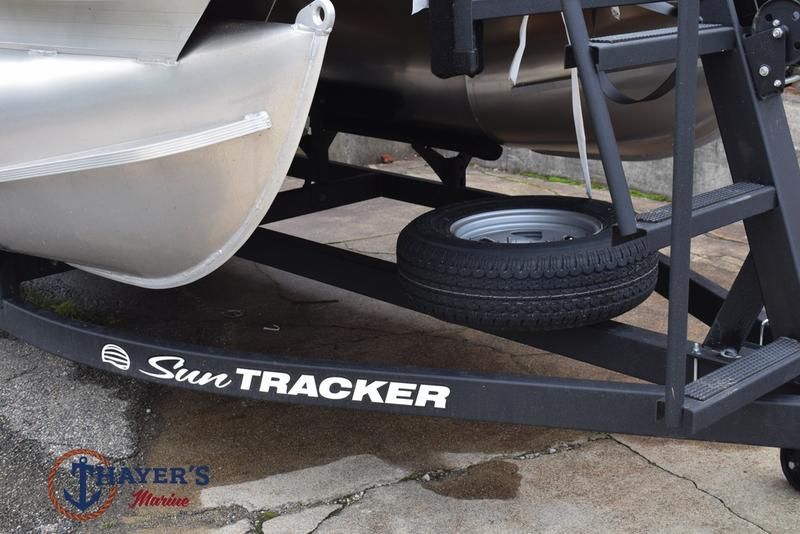 2026 Sun Tracker 18 Bass Buggy - 3