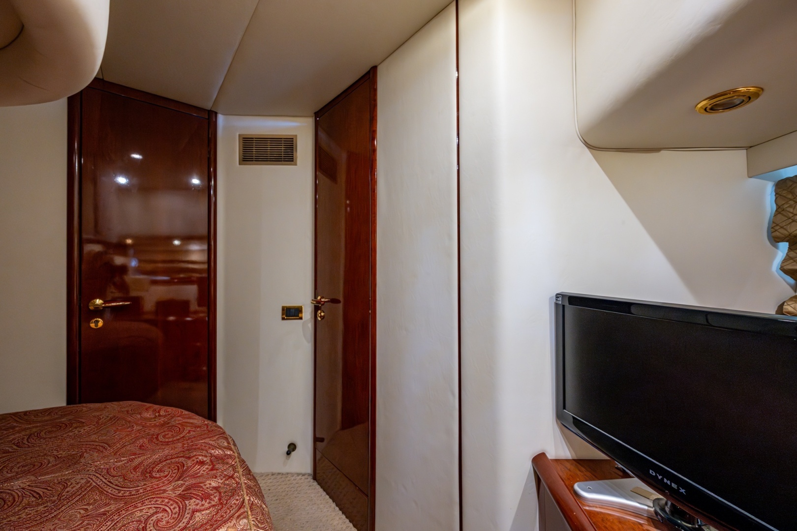 2000 Fairline Squadron 52 - Image 64