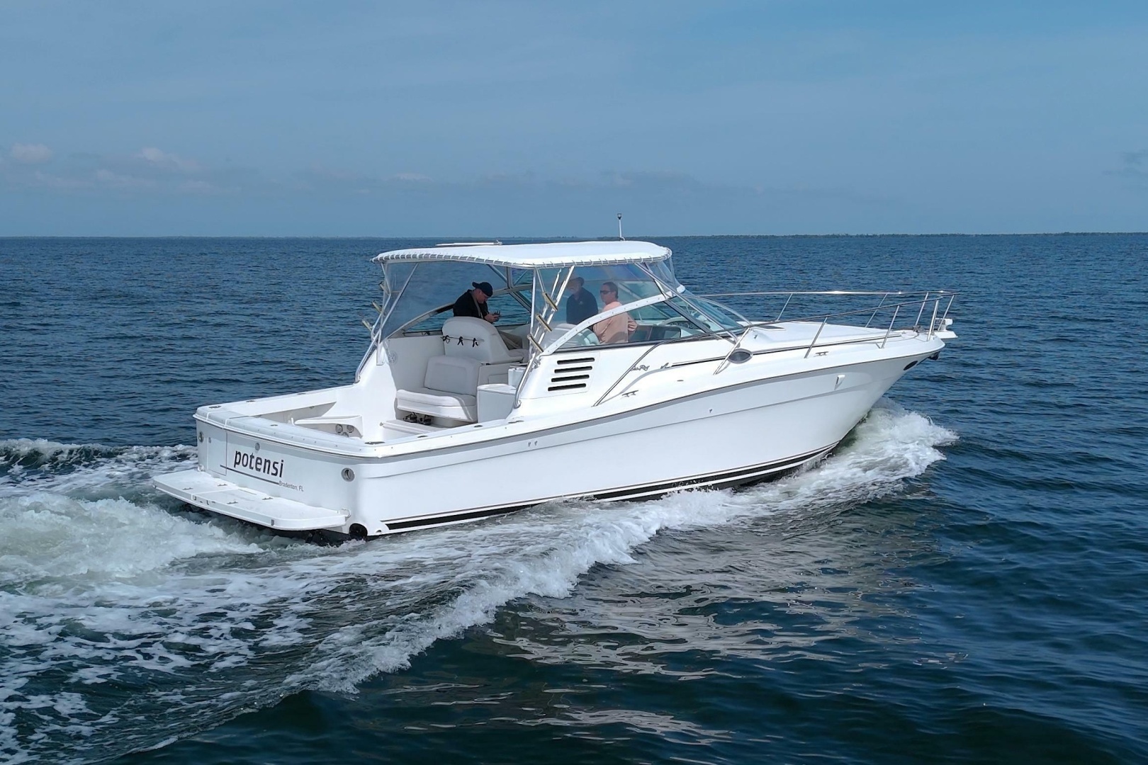 1997 Sea Ray 370 Express Cruiser - Image 10