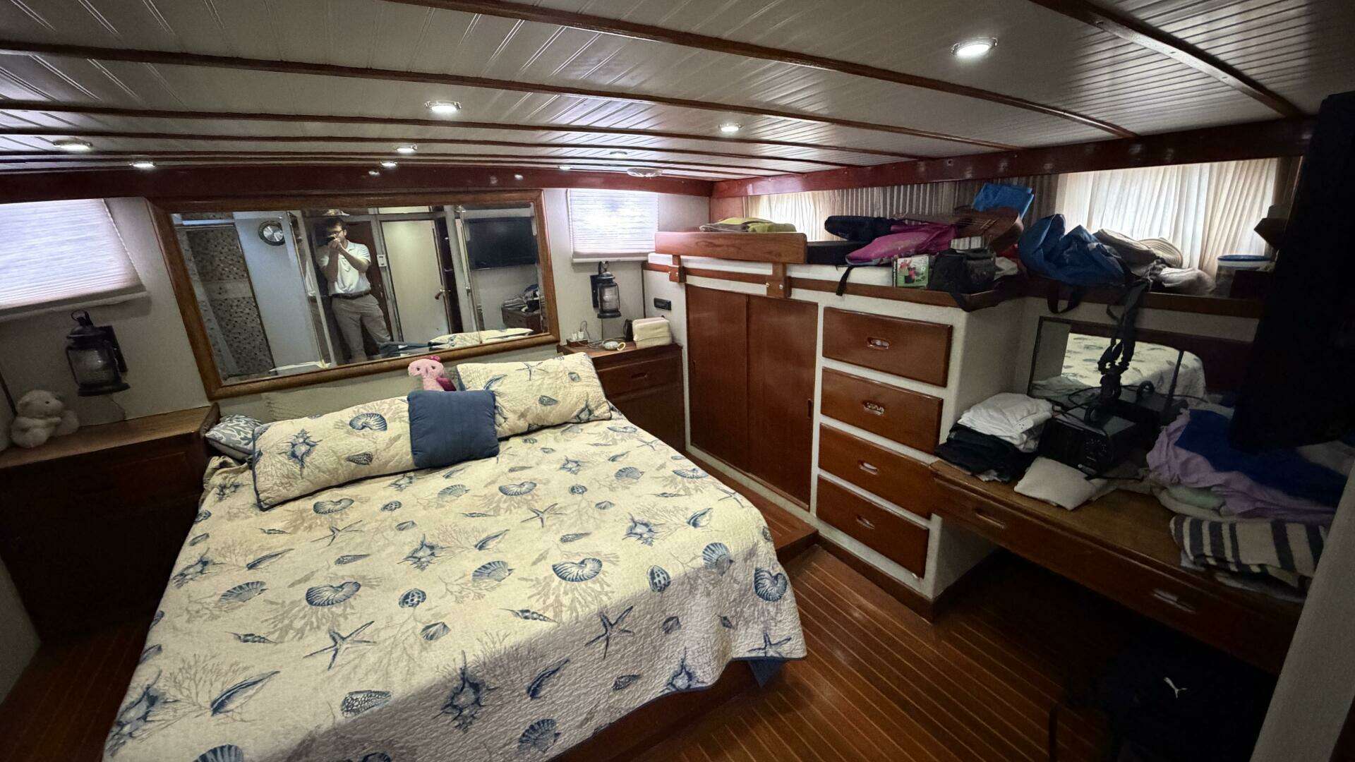 1982 Island Gypsy — - Image 61