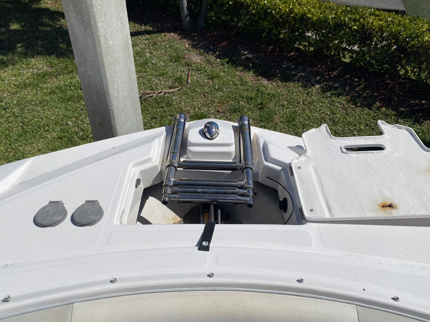2013 Regal 27 FasDeck RX - Image 8
