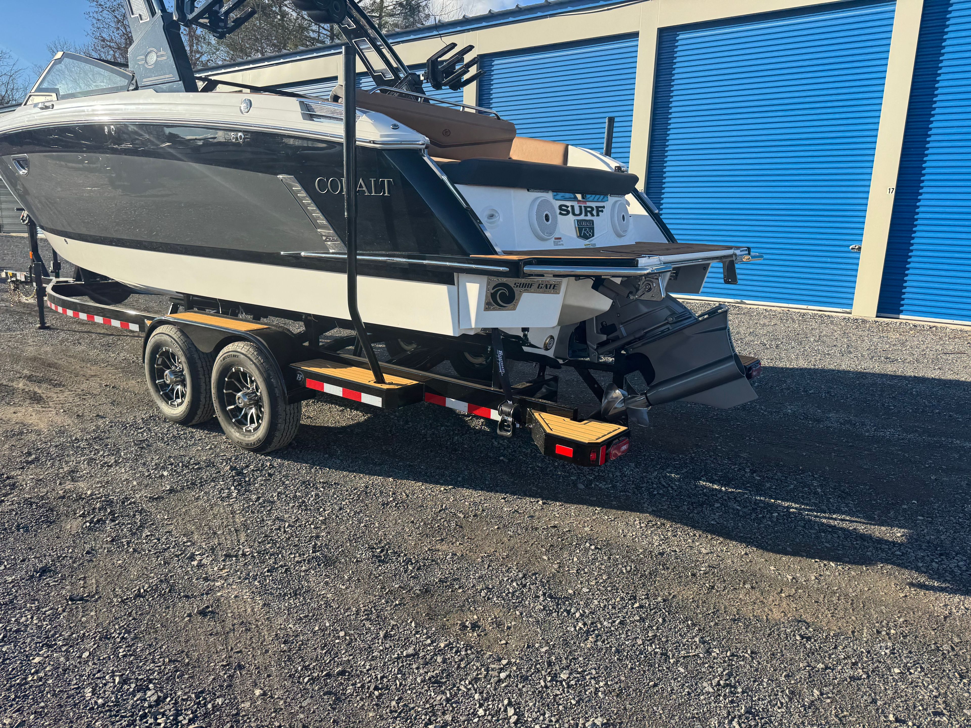 2026 Cobalt R8 Surf - 15