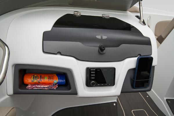 2026 Tahoe 210 S - 33
