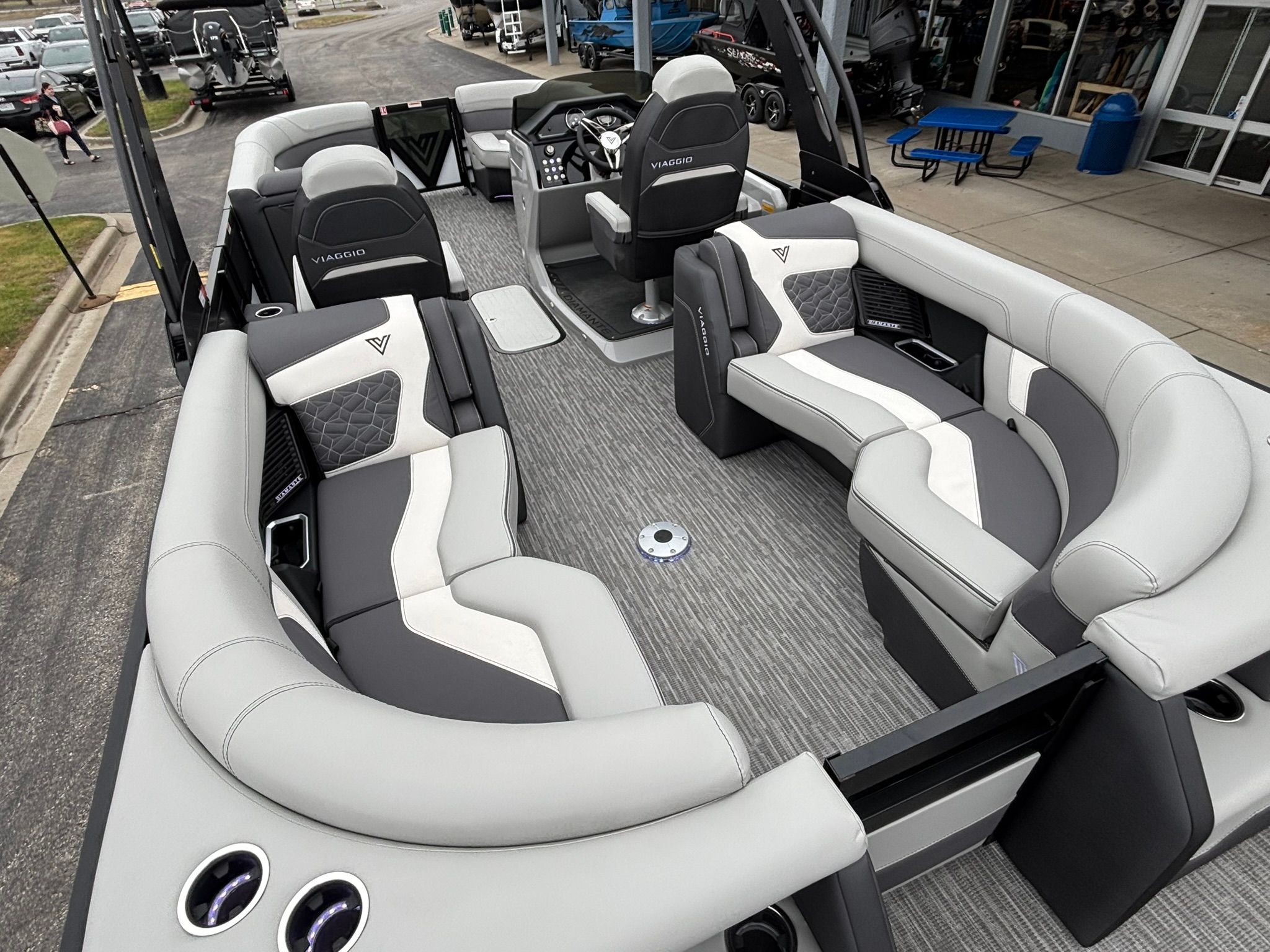 2026 Viaggio D22U - 26