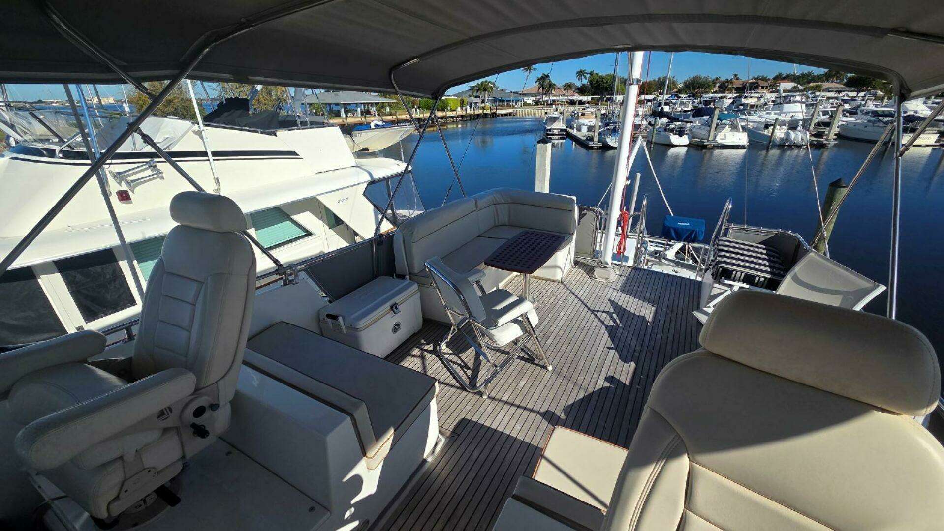 1997 Grand Banks 49 Classic - Image 22