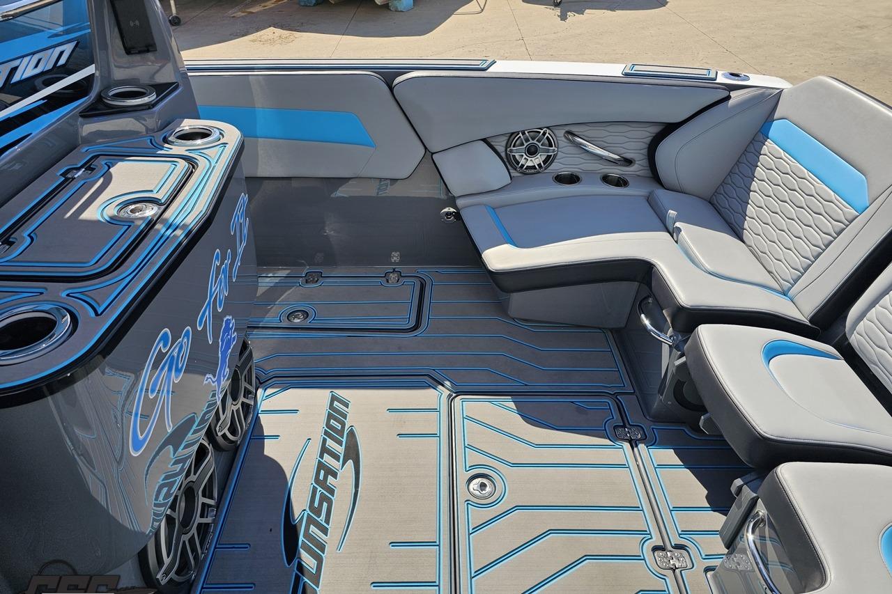 2025 Sunsation 32 CCX boat interior with stylish seating and modern design elements.