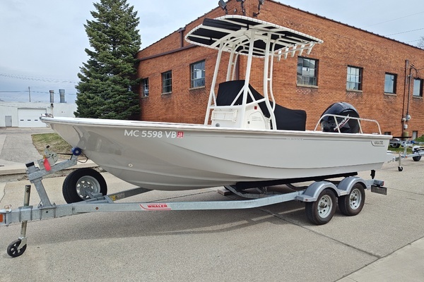 2025 Boston Whaler Montauk