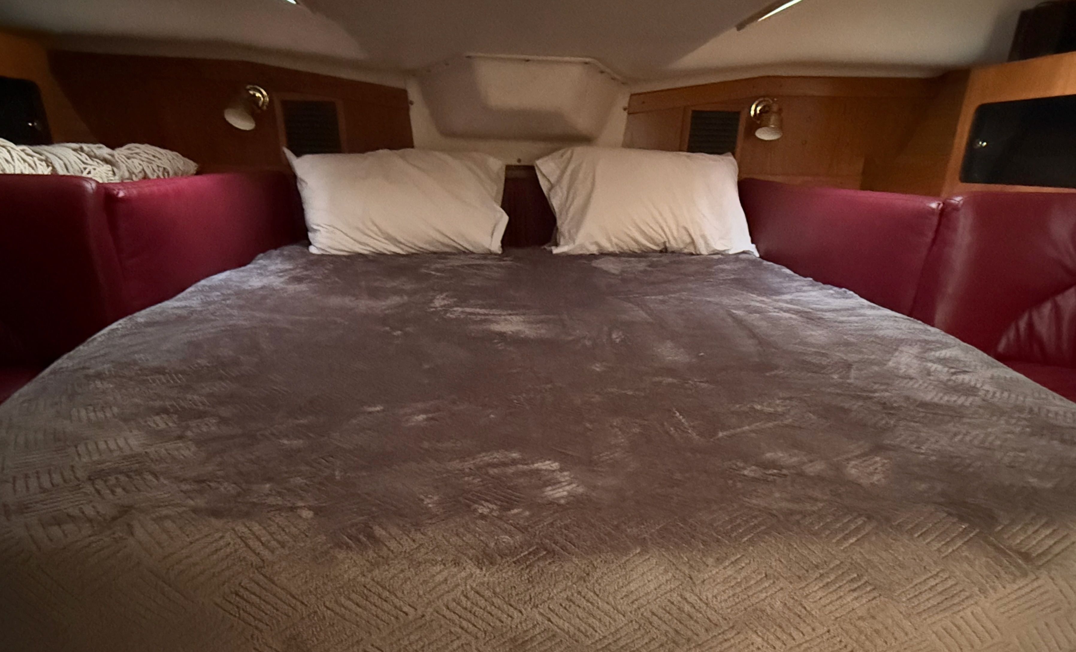 2001 Catalina 380 - 63