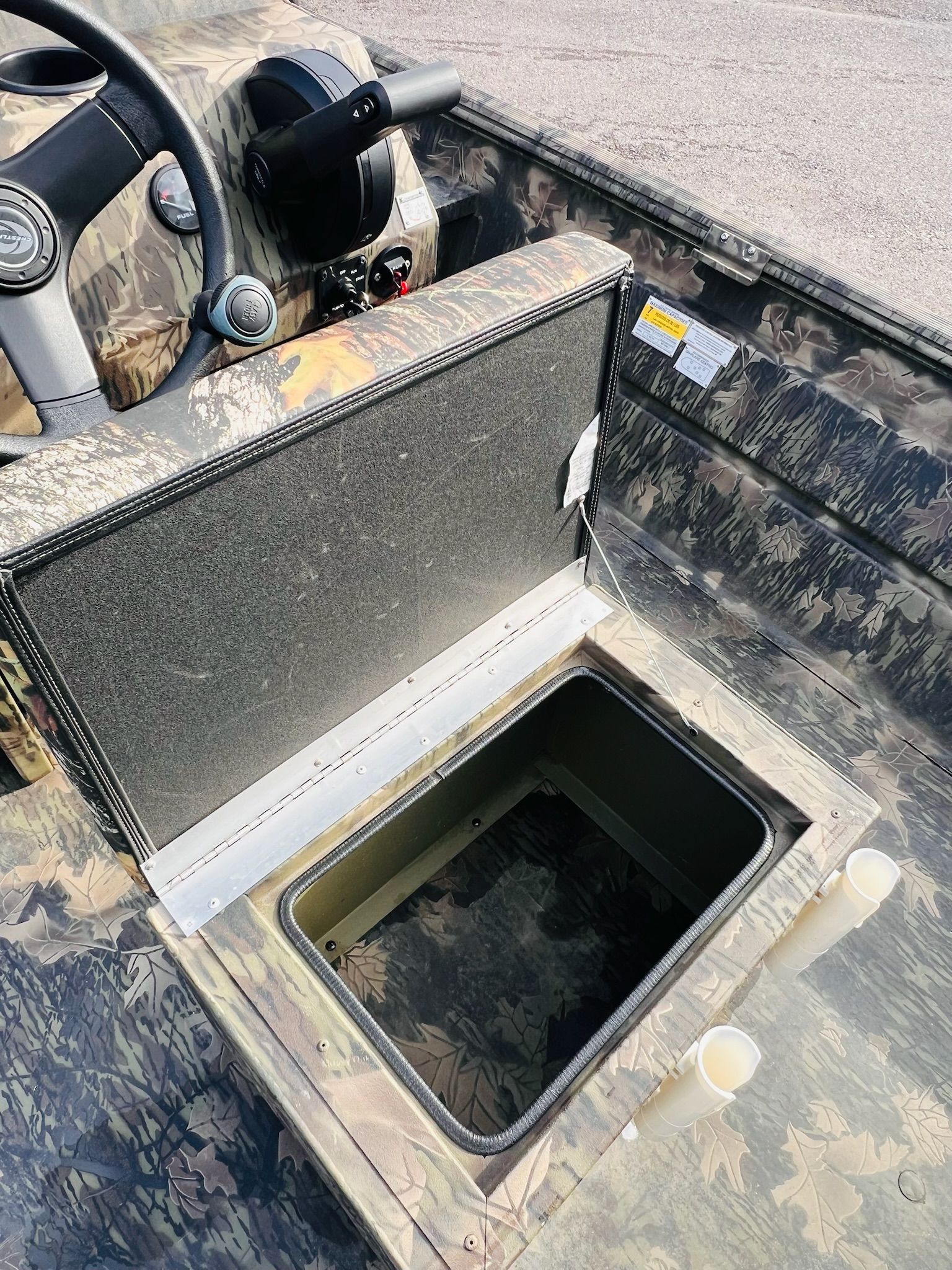 2025 Crestliner Retriever FCC 1870 - 18