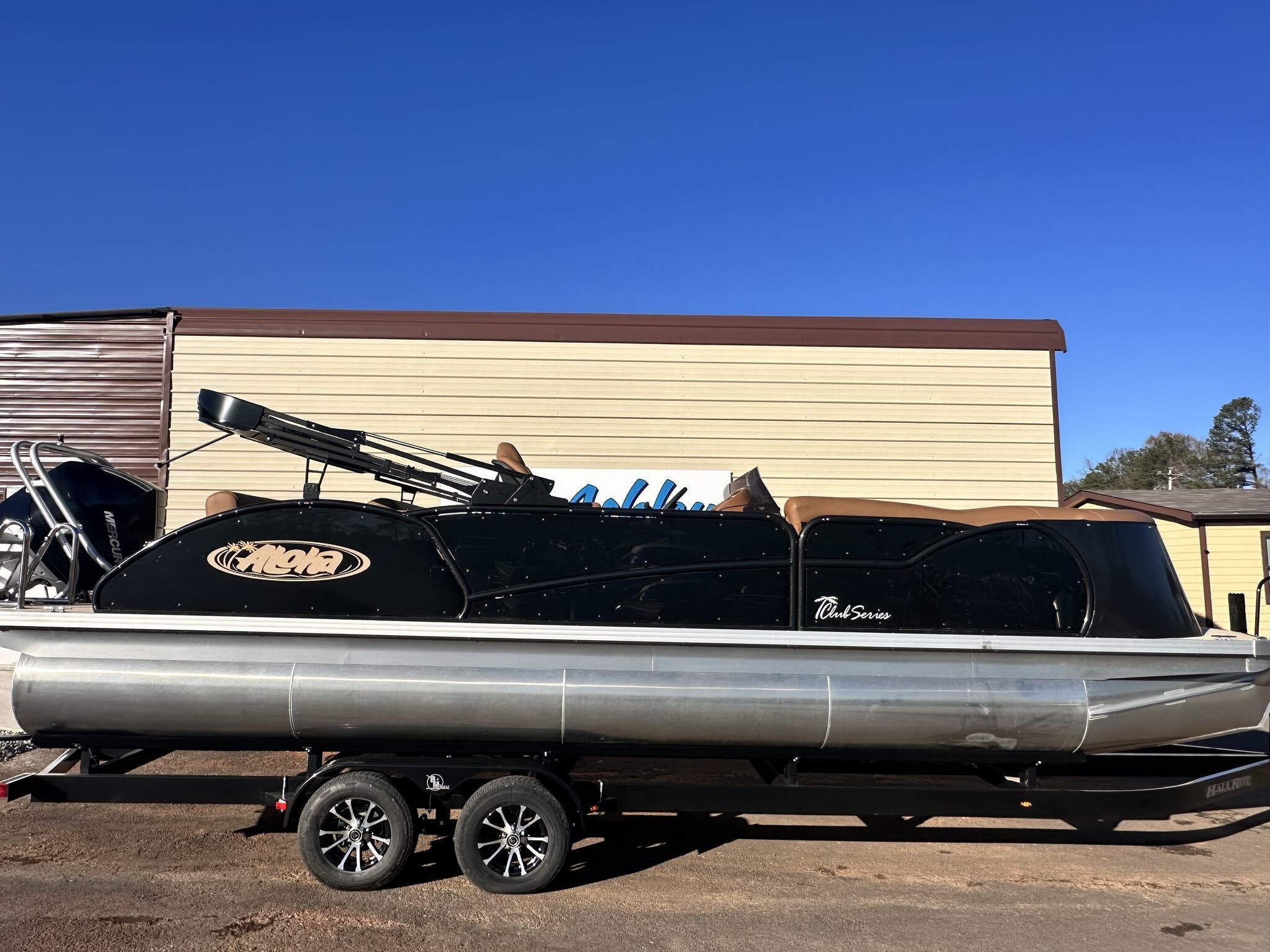 2026 Aloha CLUB SERIES 260-300HP