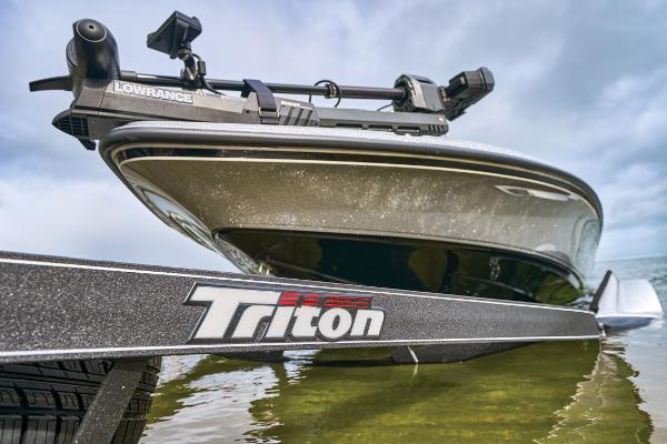2026 Triton 21XP Patriot - 128