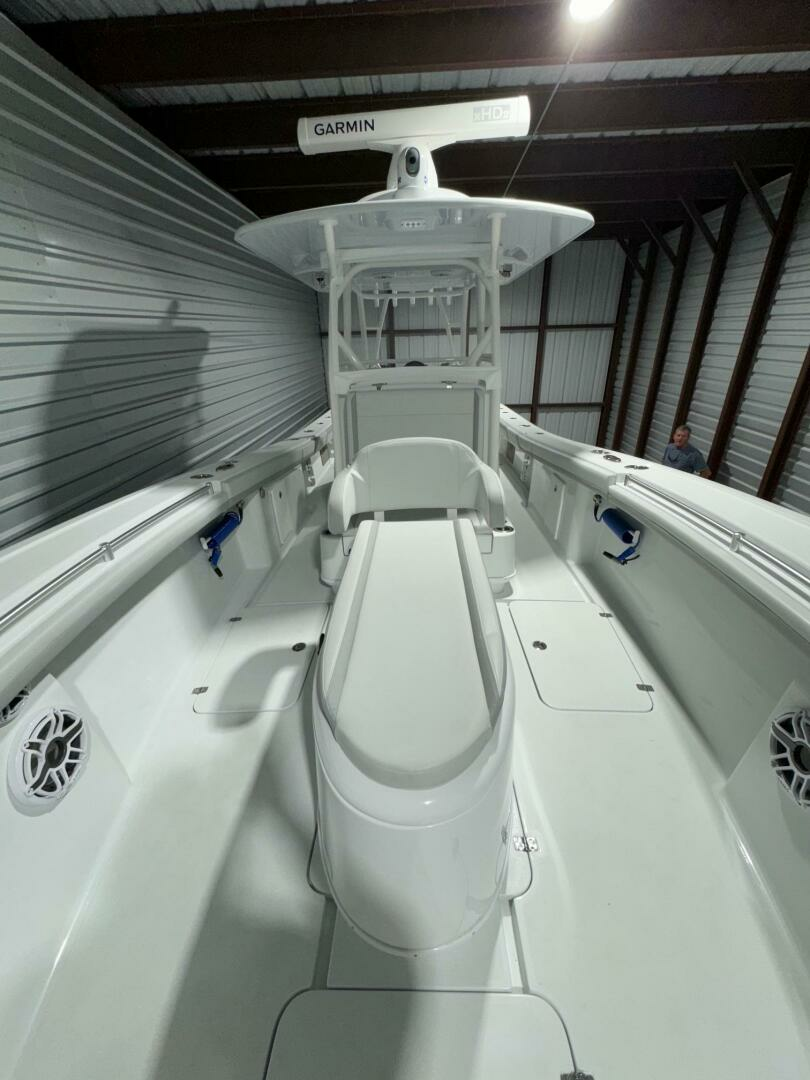 2024 Yellowfin 36 - Image 12