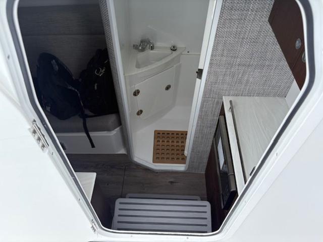 2025 Everglades 375 Center Console - 14