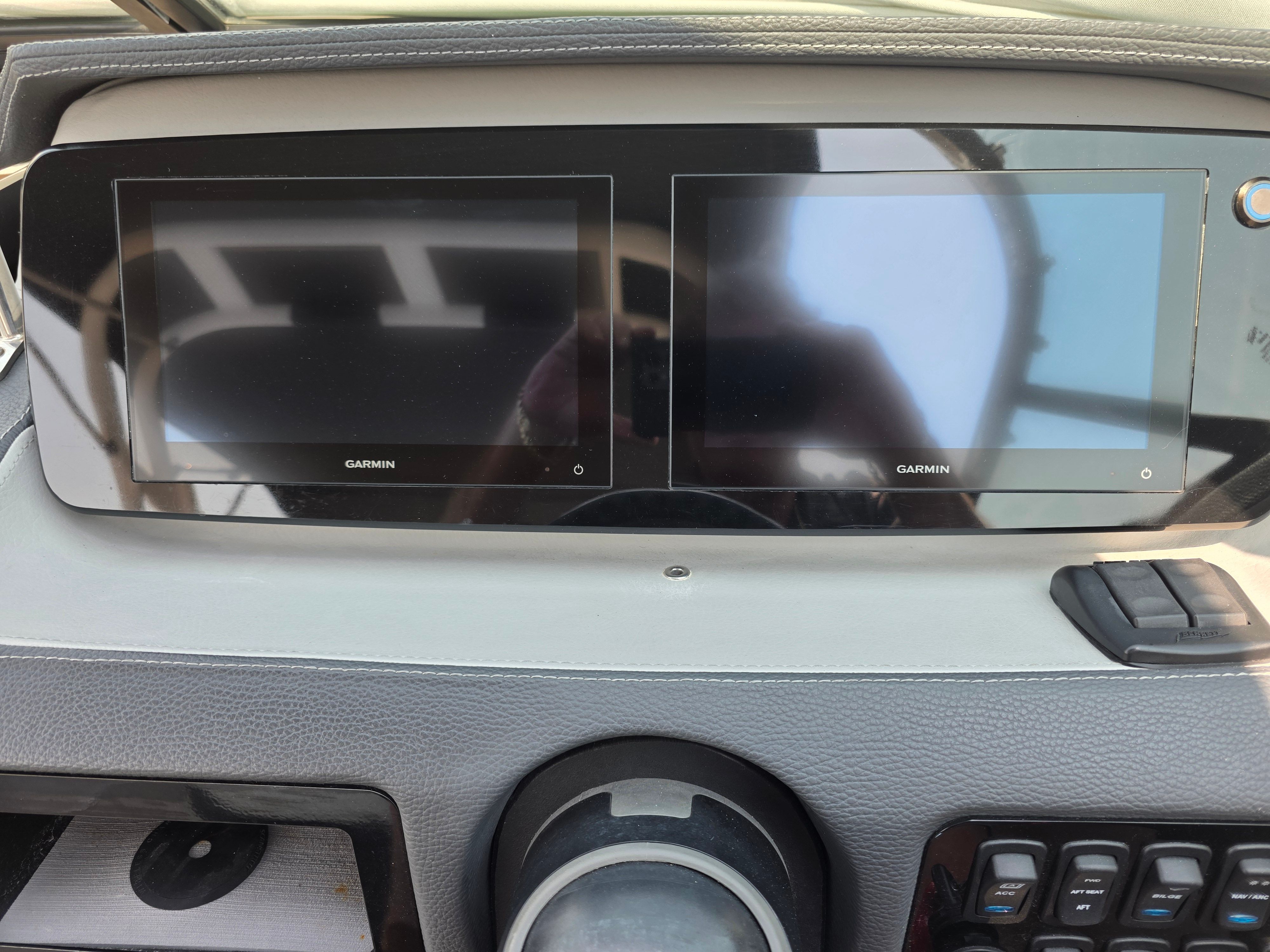 2022 Regal LX6 - 29
